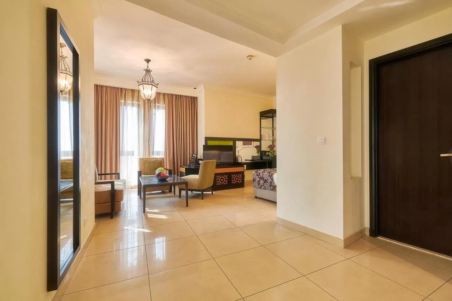 Superior One-Bedroom Apartment in Bahi Ajman Palace Hotel Superior One-Bedroom Apartment in Bahi Ajman Palace Hotel