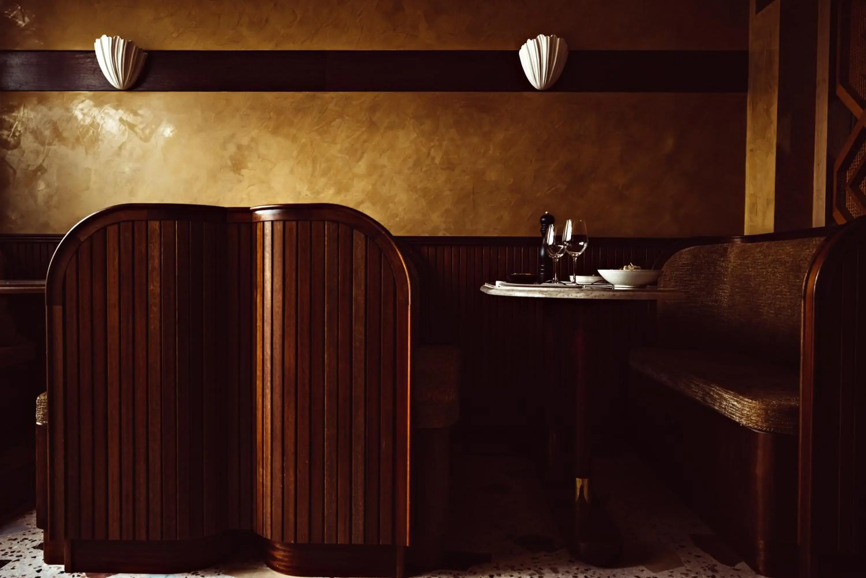 Lounge or bar, Bathroom in Hôtel Monsieur Aristide