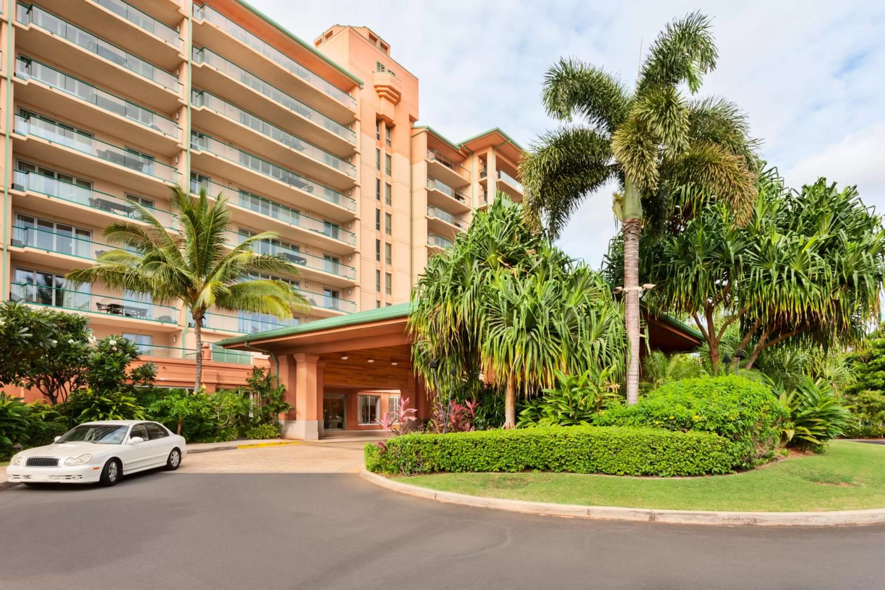 Facade/entrance, Property Building in OUTRIGGER Honua Kai Resort and Spa