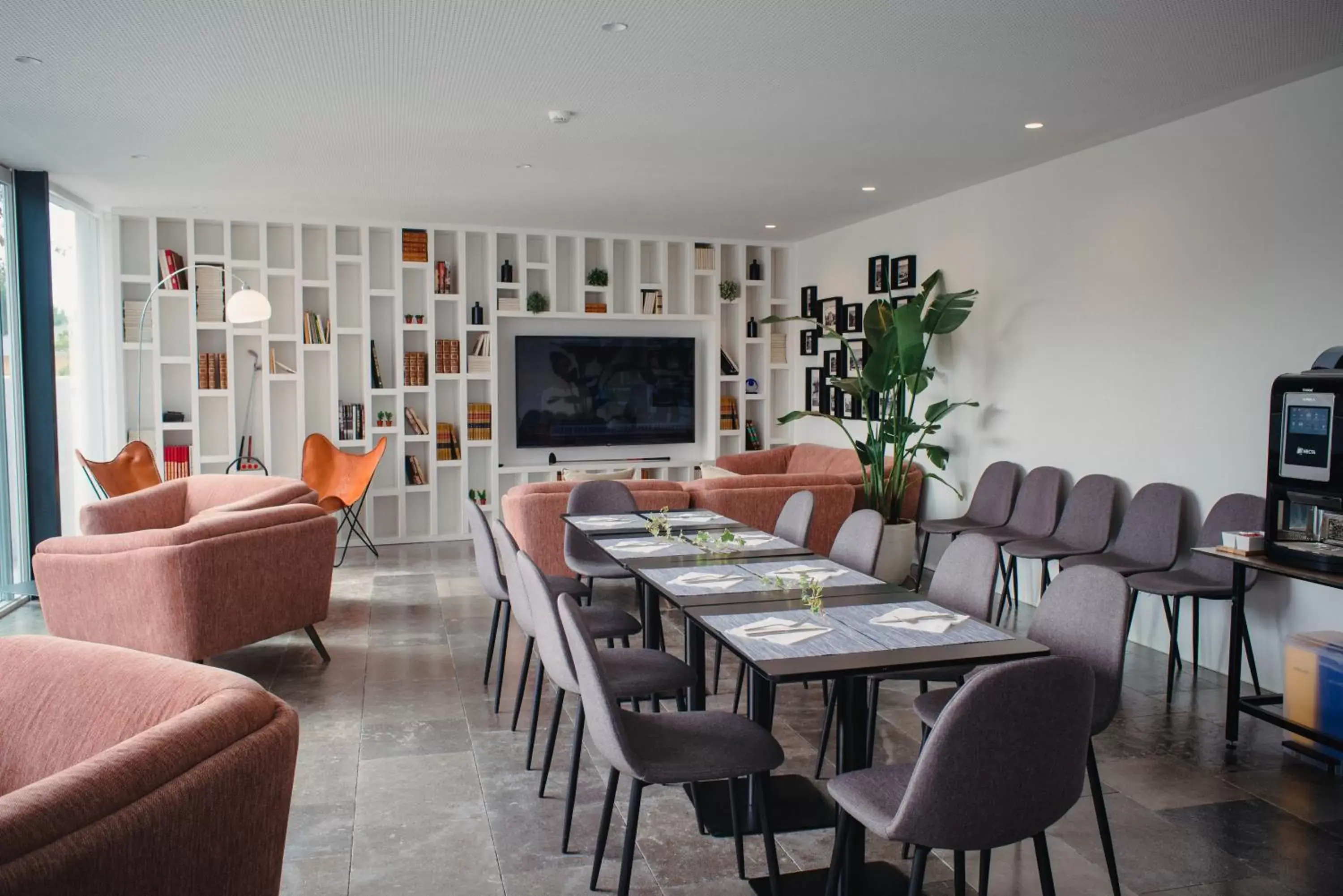 Lounge or bar, Restaurant/Places to Eat in A House in Estoril - Adults Only