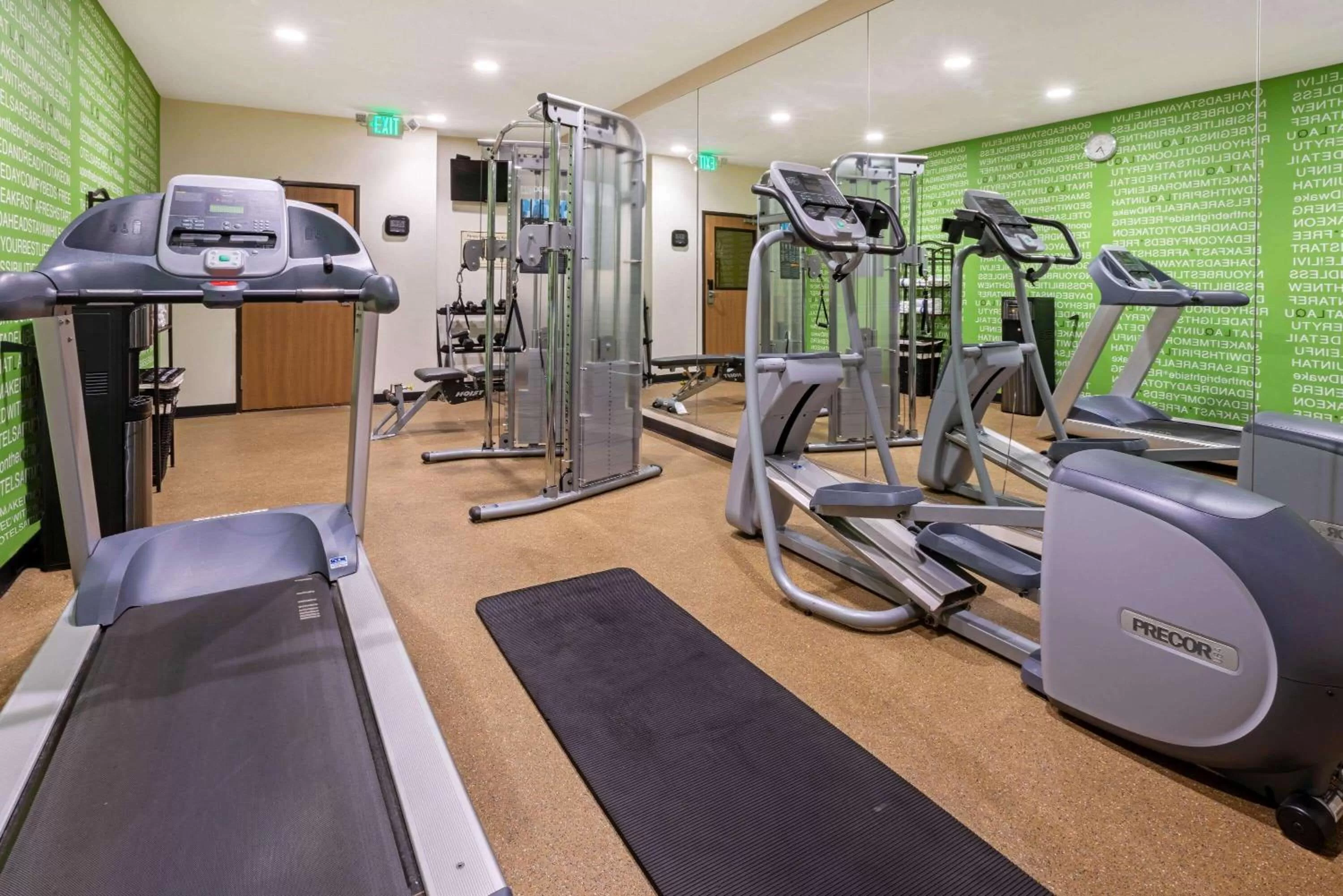 Fitness centre/facilities in La Quinta by Wyndham Boise Airport