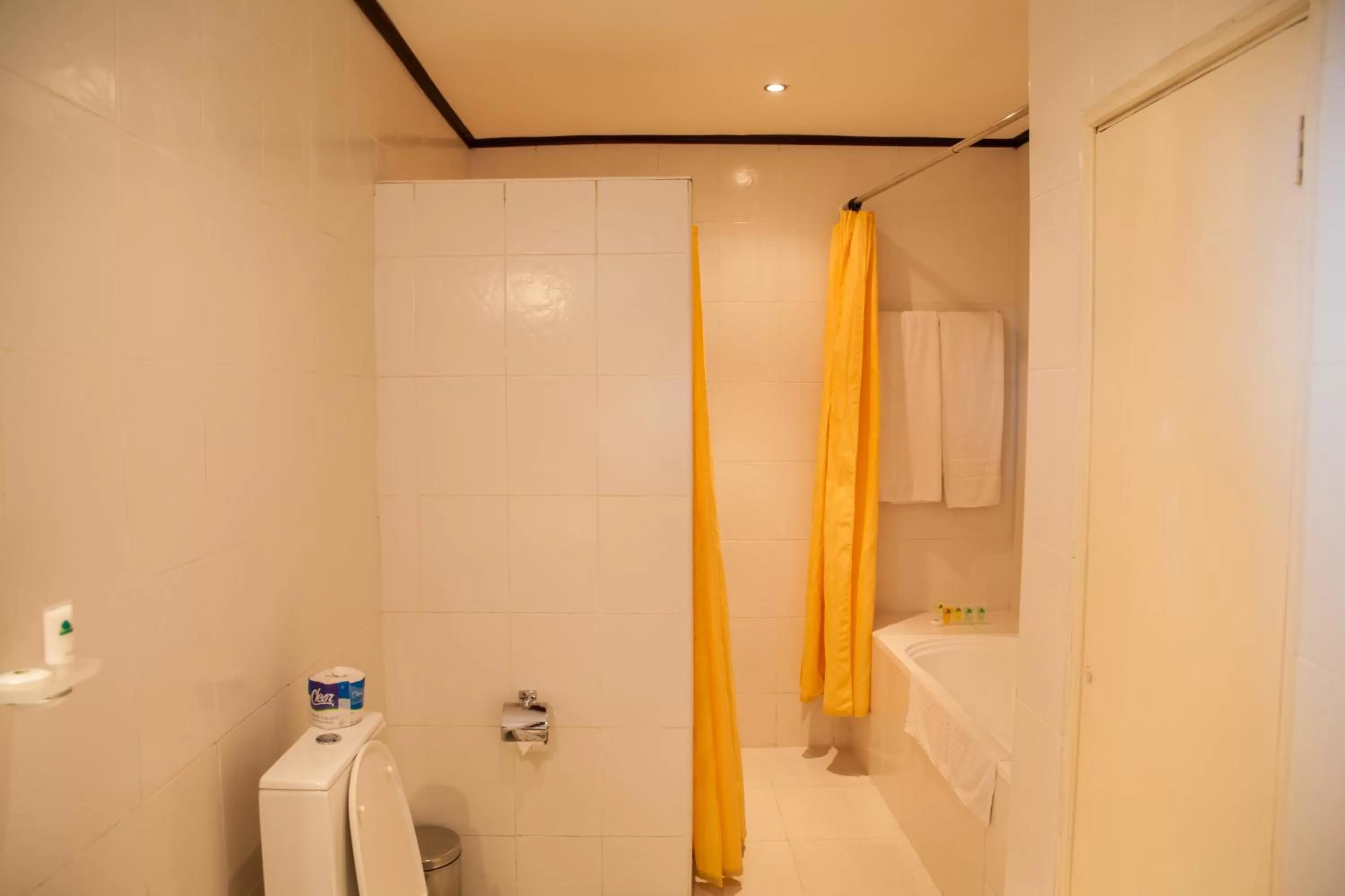 Bathroom in Gorillas Lake Kivu Hotel