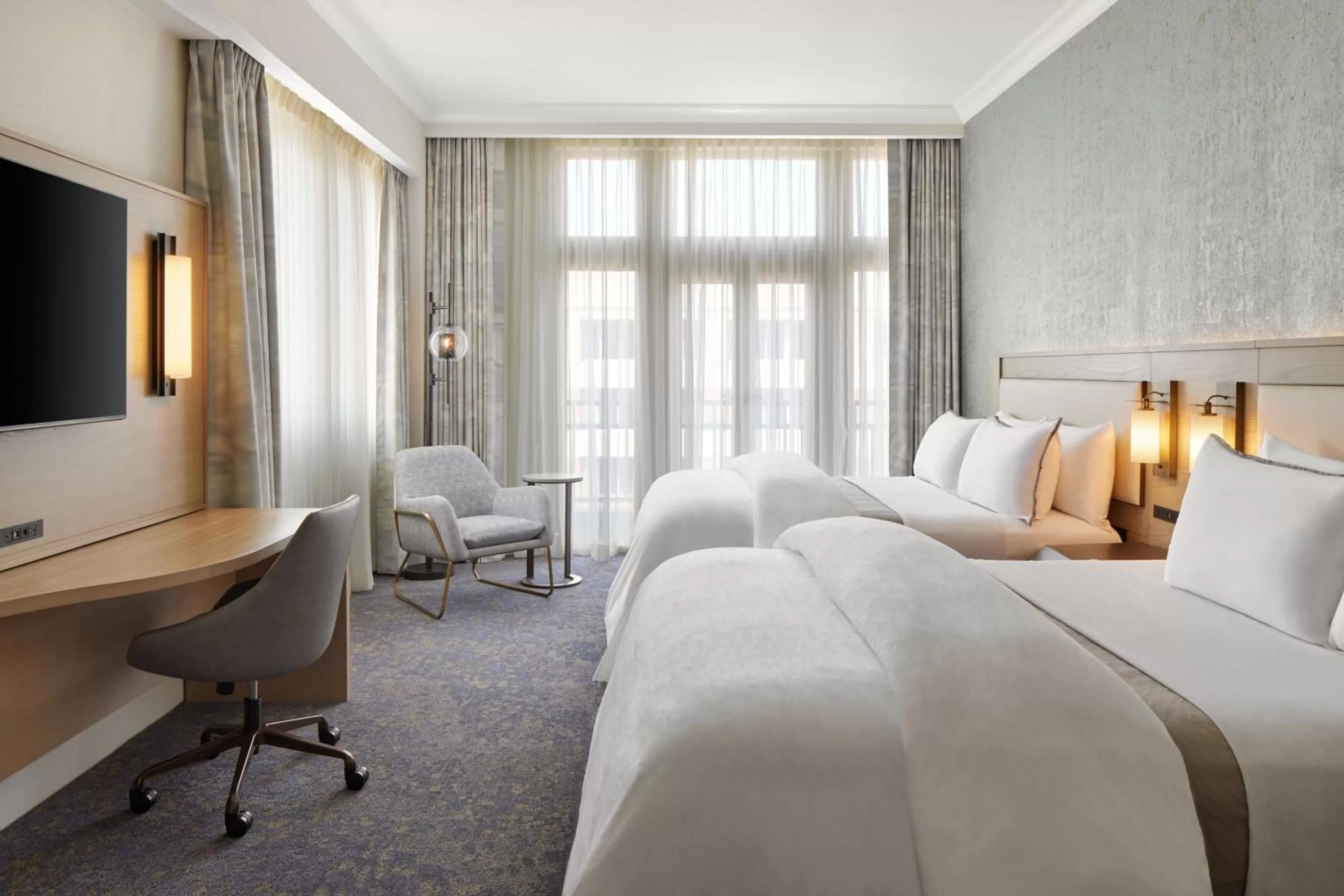 Bedroom, Bed in Westin Georgetown, Washington D.C.