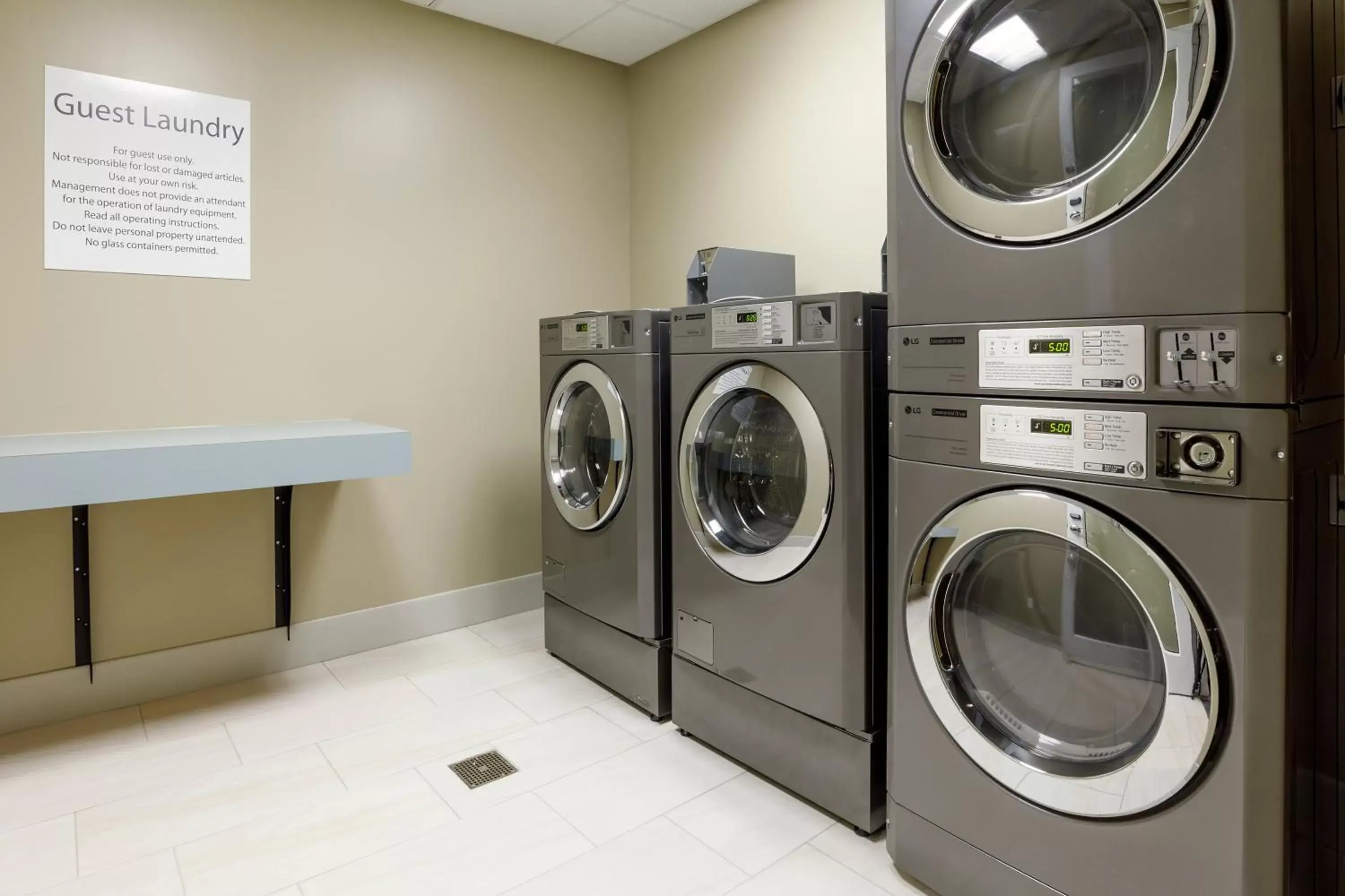 Other, Kitchen/Kitchenette in Holiday Inn Express & Suites - Sturbridge, an IHG Hotel