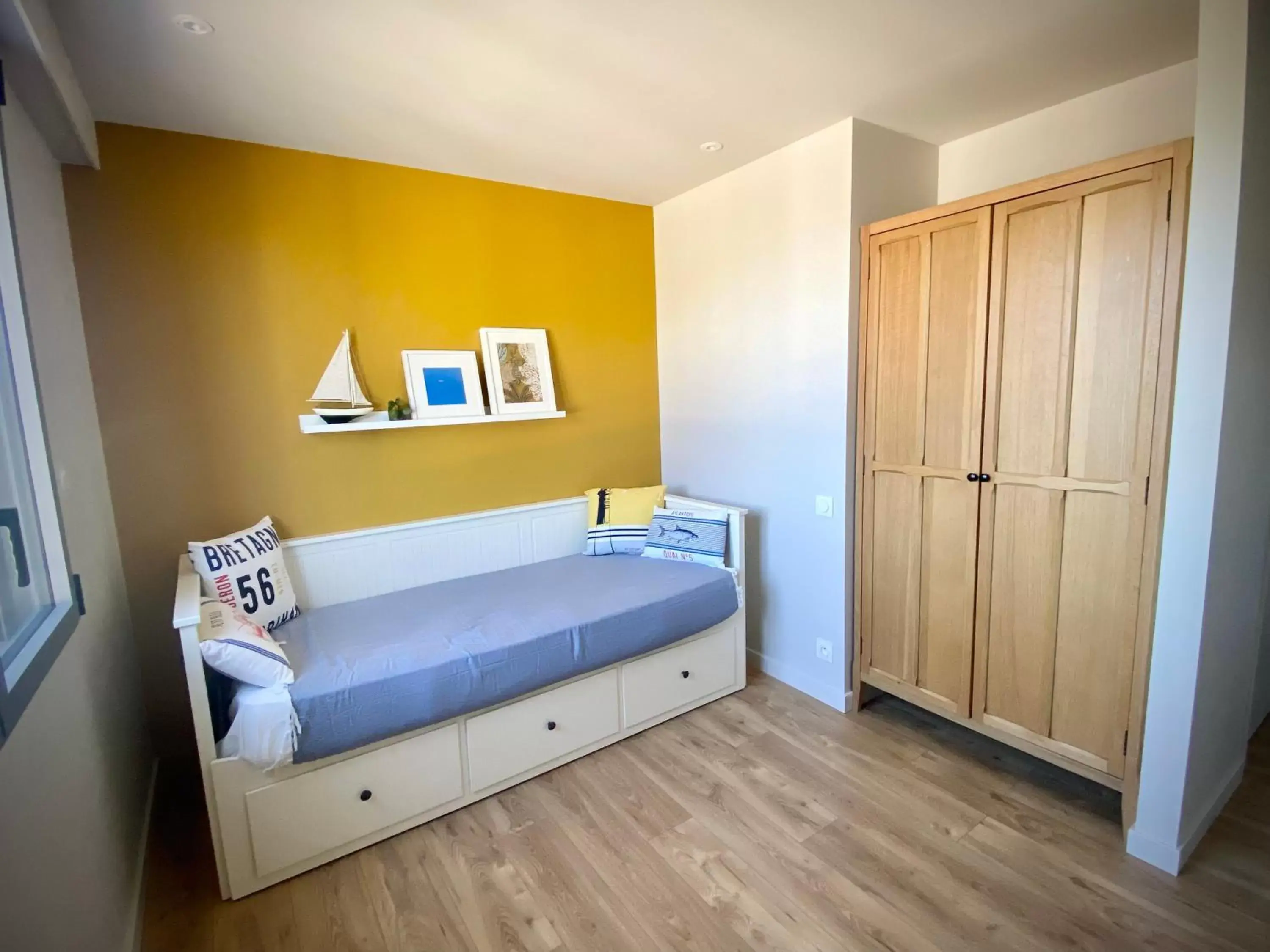Bedroom, Bed in La Bellevue Bistrot et Chambres d'Hotes