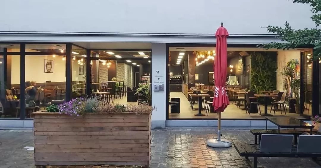 Restaurant/places to eat in Loogiez