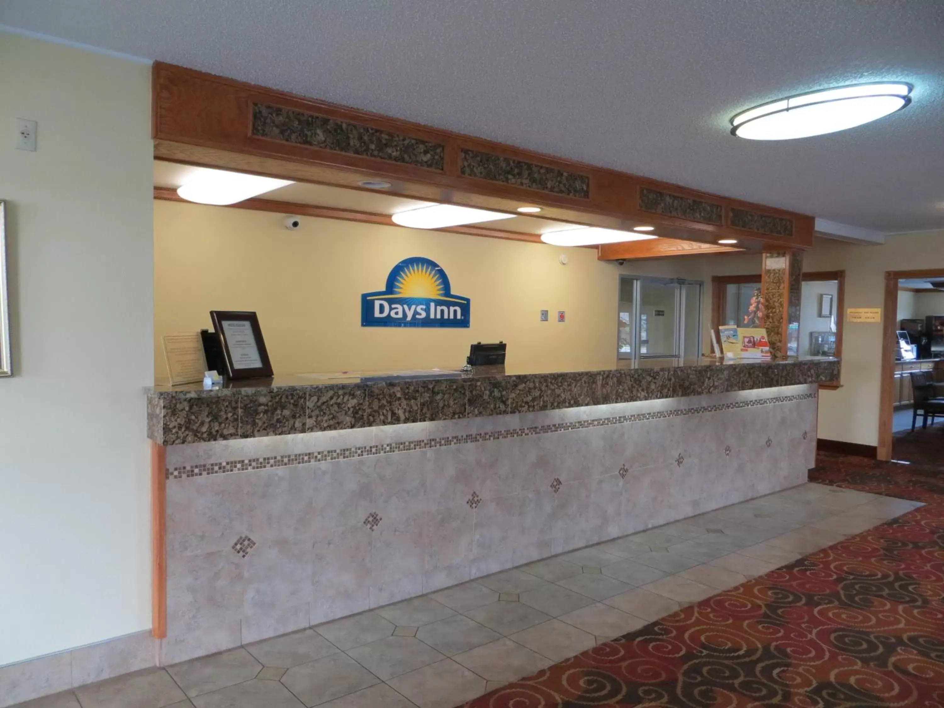 Lobby or reception in Days Inn by Wyndham Yakima Lobby or reception in Days Inn by Wyndham Yakima