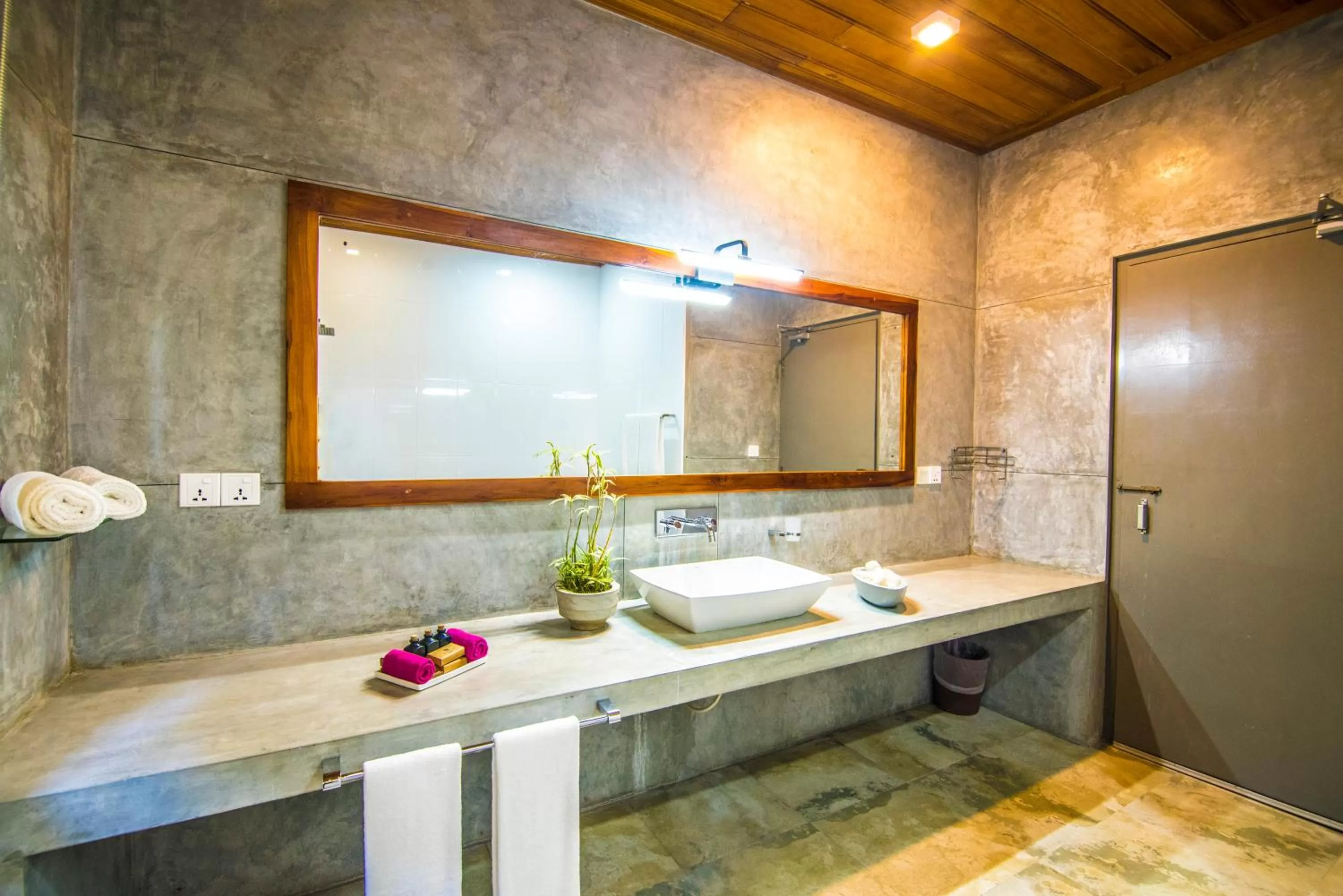 Bathroom in Ella Planters Bungalow