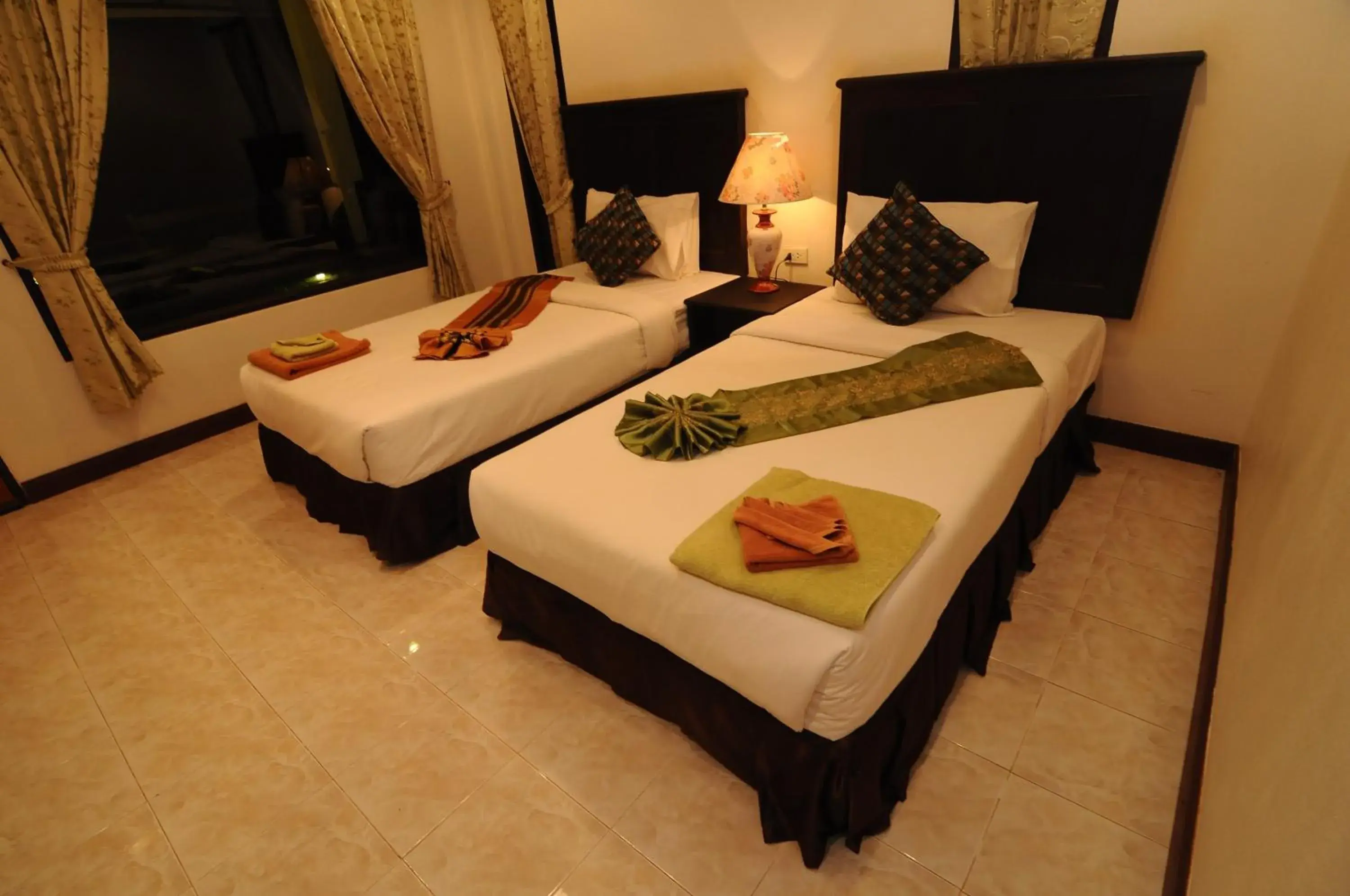 Bedroom, Bed in N.T. Lanta Resort