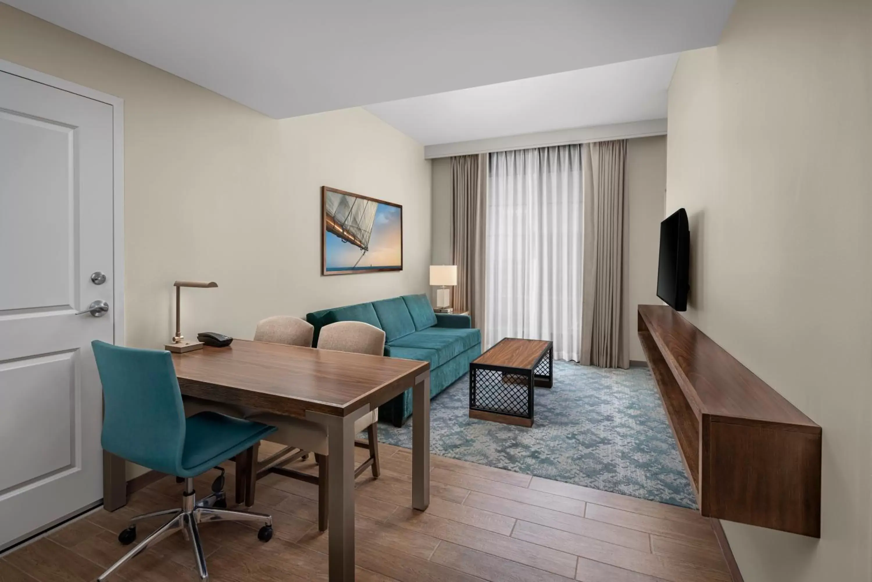 Living room, Dining Area in Embassy Suites by Hilton Charleston Harbor Mt. Pleasant