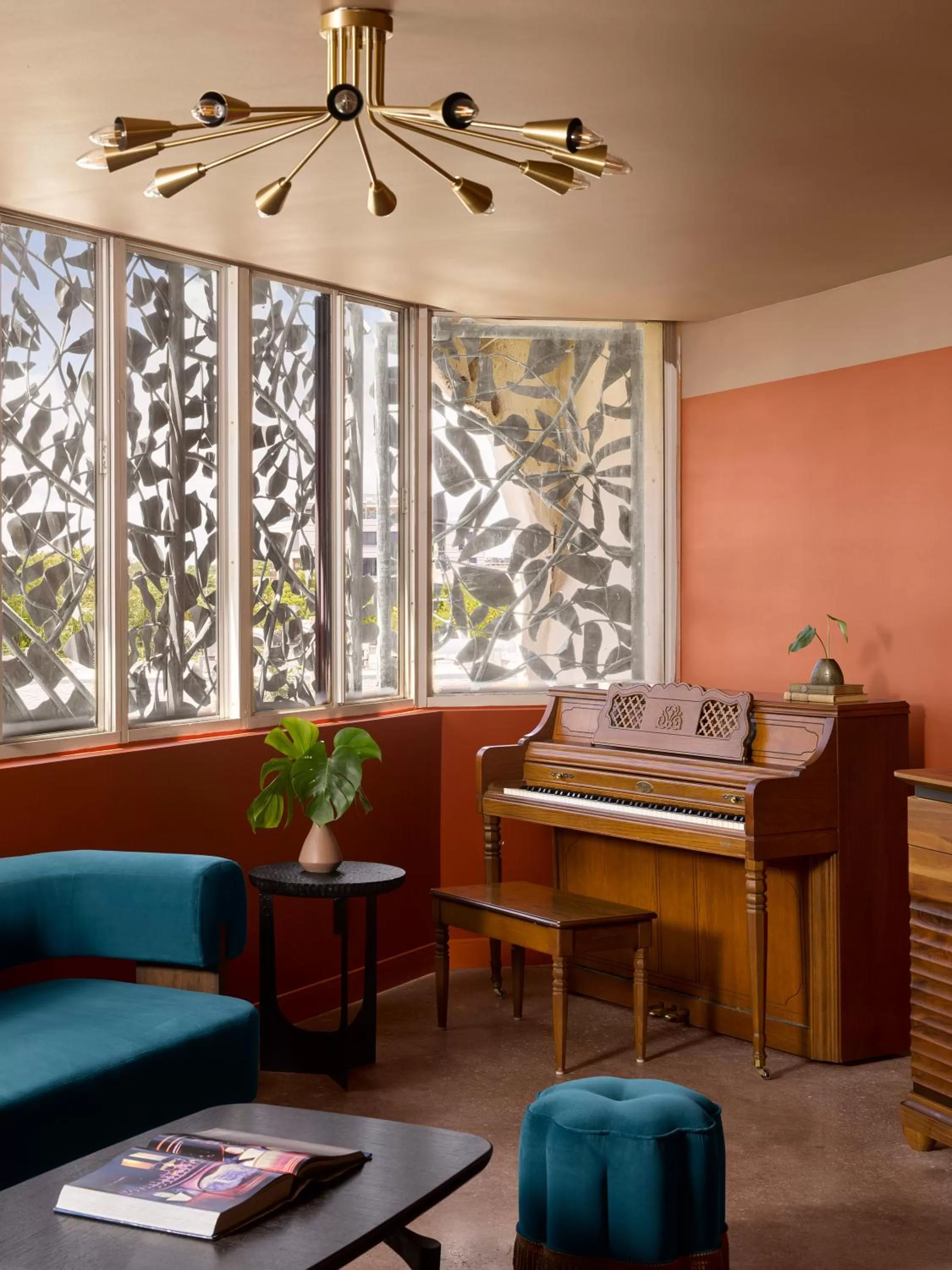 Living room in Mayfair House Hotel & Garden