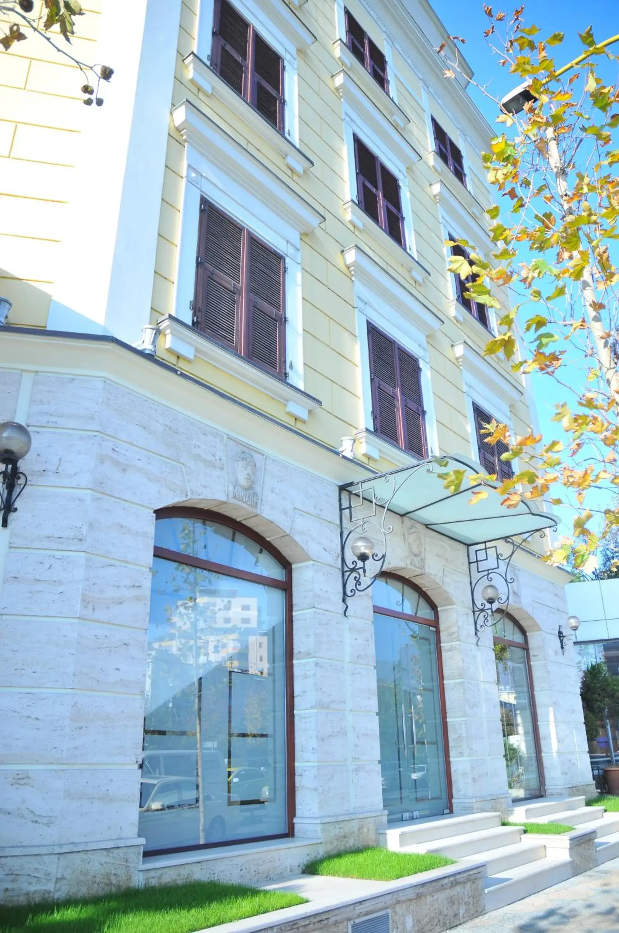 Facade/entrance in MonarC Hotel Facade/entrance in MonarC Hotel