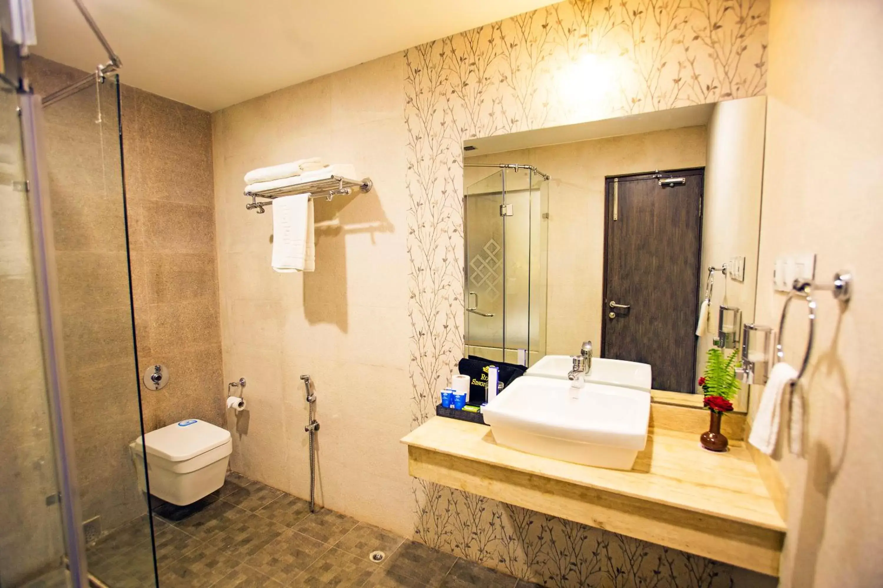 Bathroom in Royal Singi Hotel