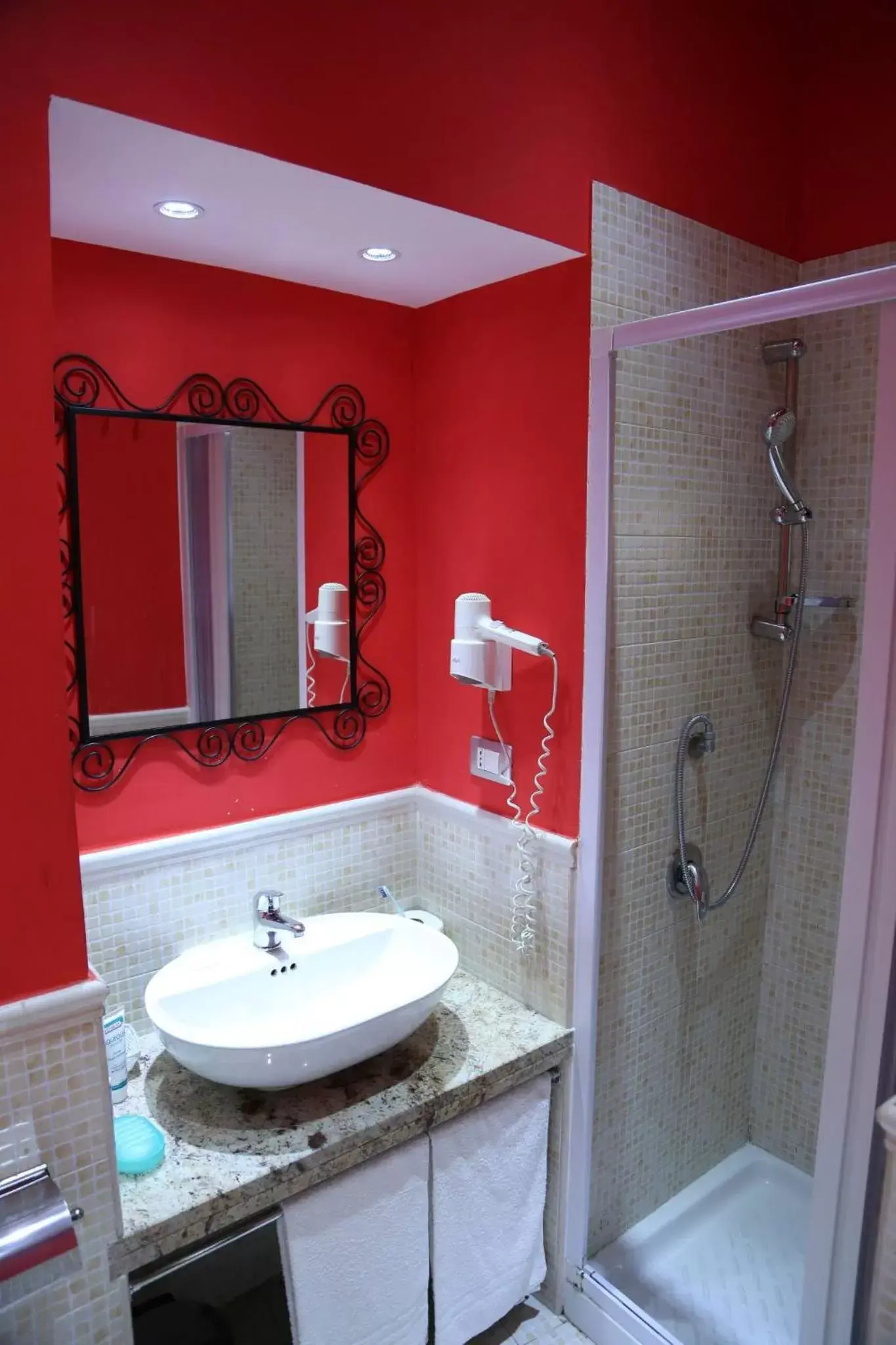 Quadruple Room in Hotel Nettuno Quadruple Room in Hotel Nettuno