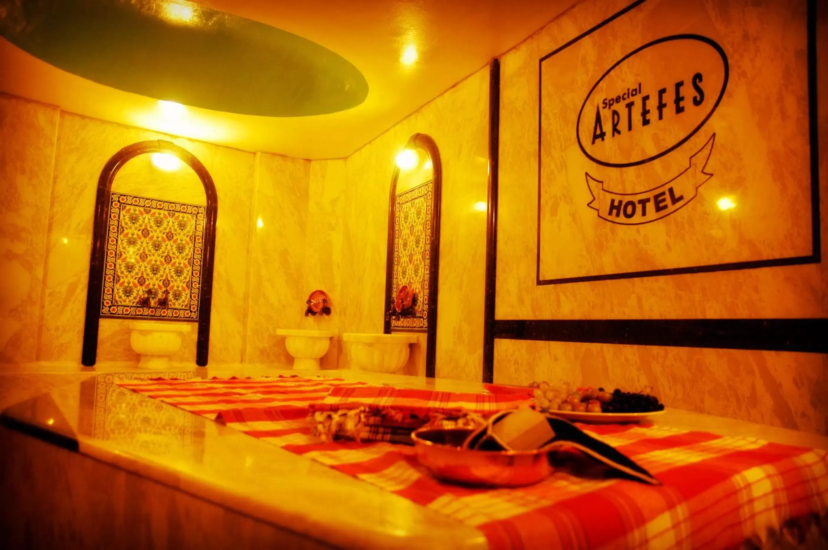 Spa and wellness centre/facilities in Artefes Hotel Old City