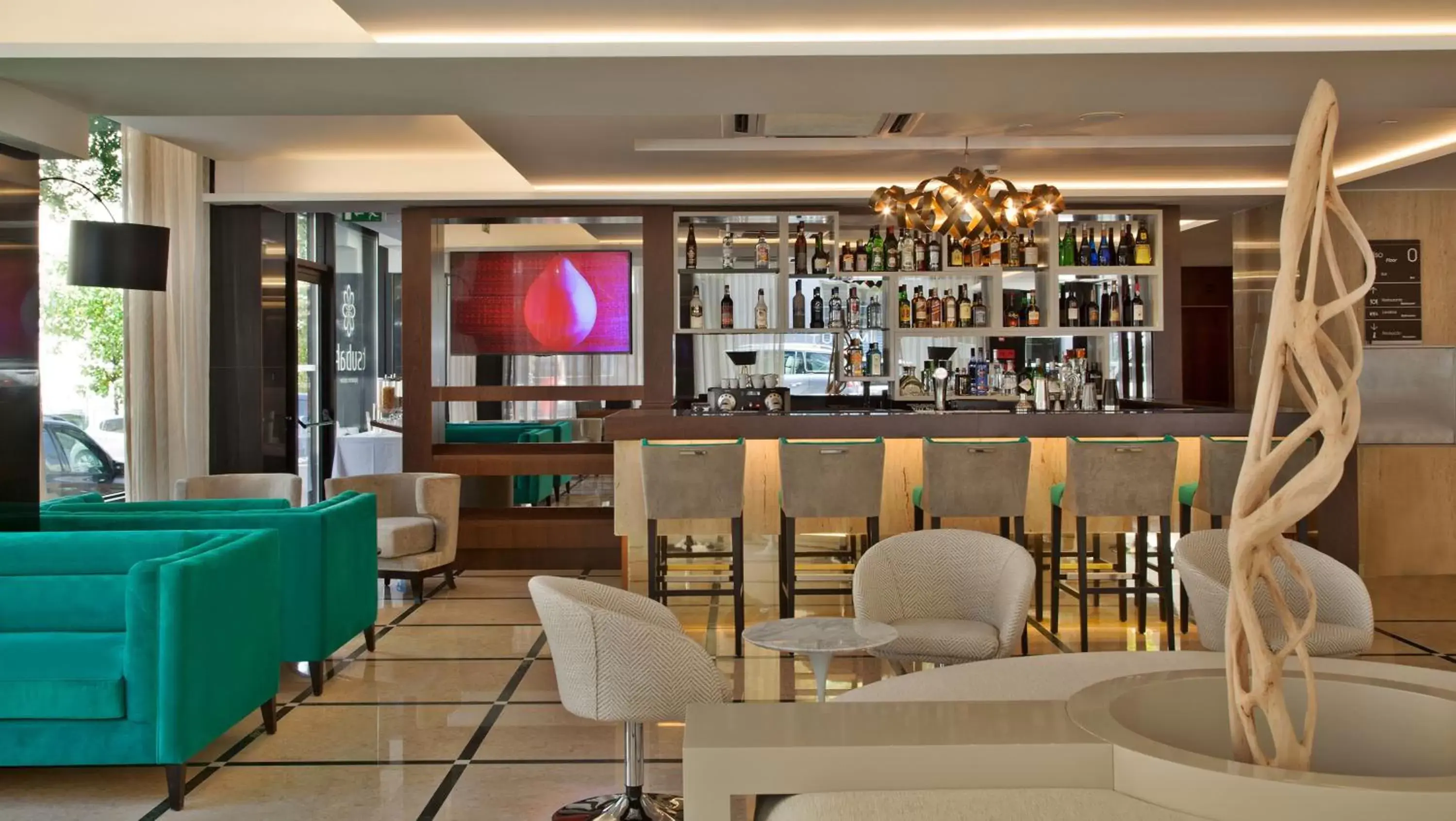 Lobby or reception, Lounge/Bar in TURIM Saldanha Hotel
