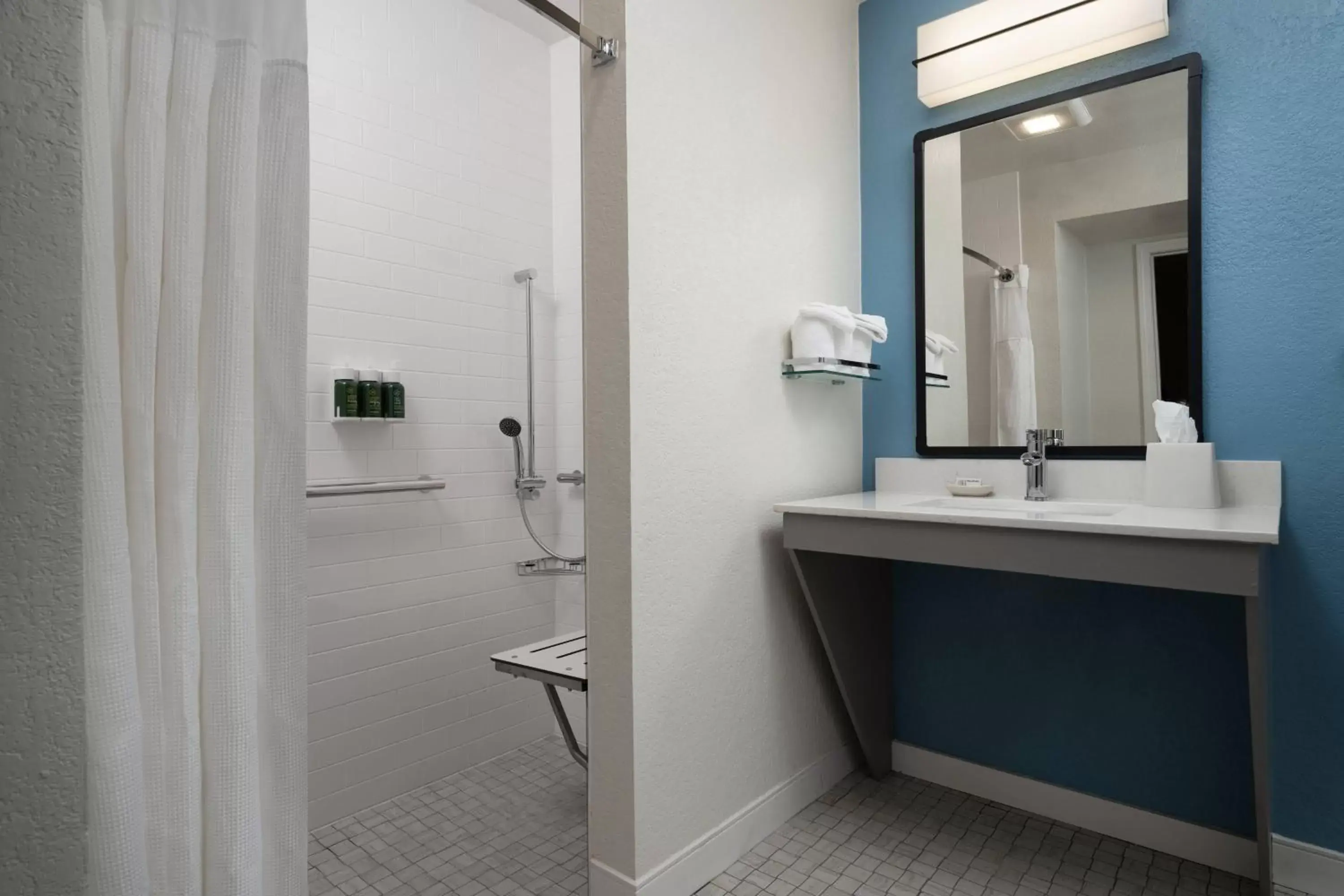 Bathroom in Residence Inn Sunnyvale Silicon Valley II