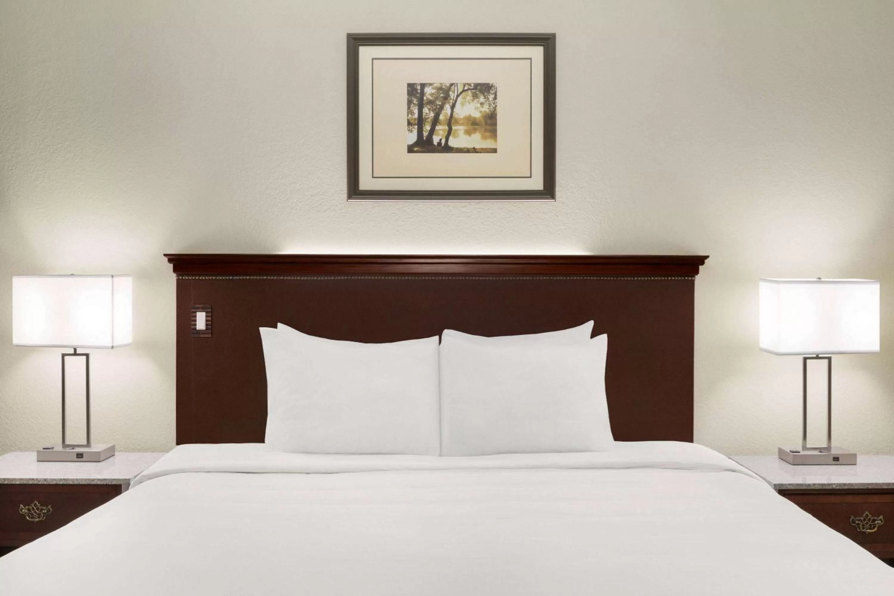 Photo of the whole room, Bed in Travelodge by Wyndham Coffeyville