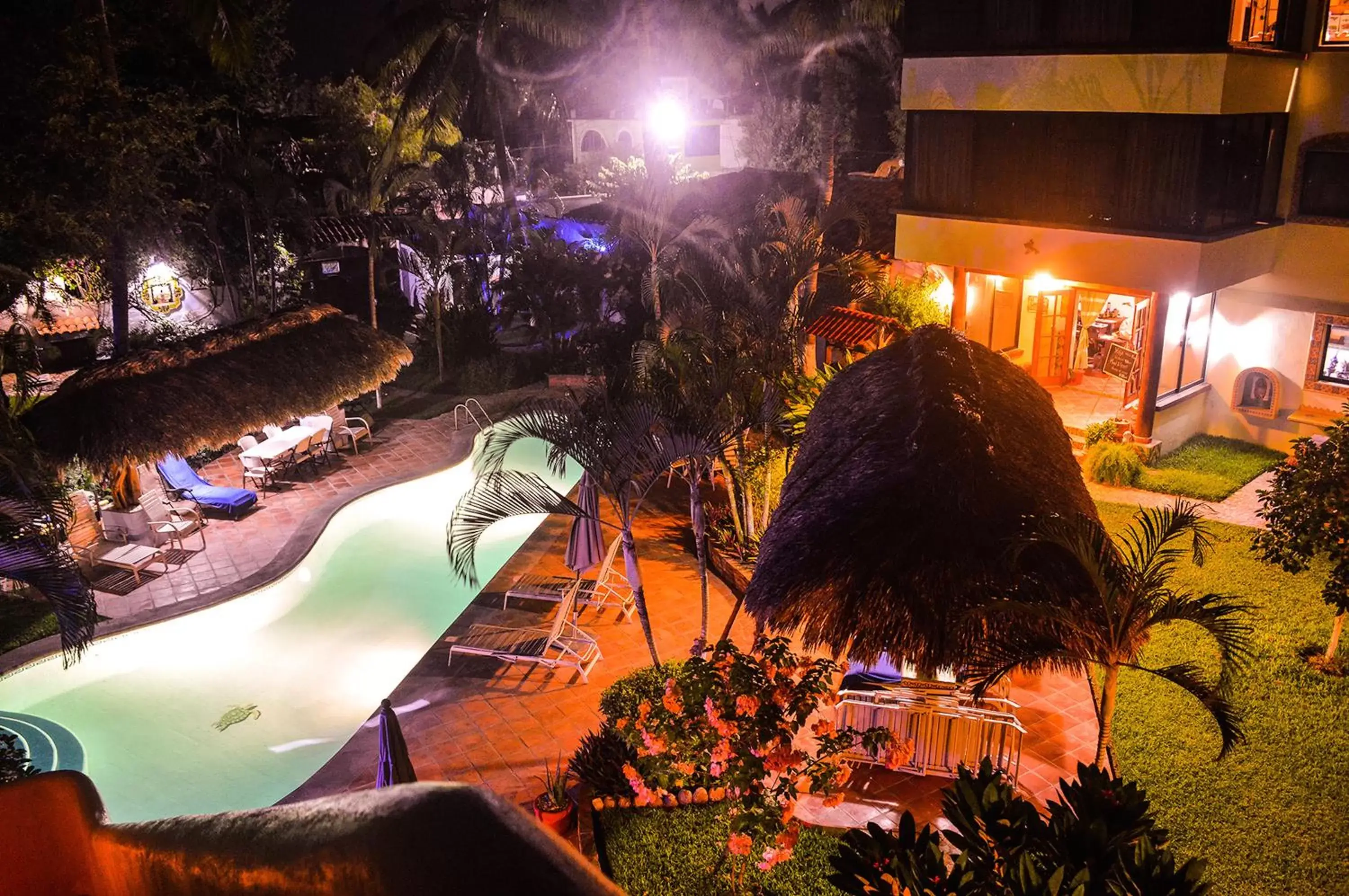 Night, Pool View in Hotel Casamar Suites