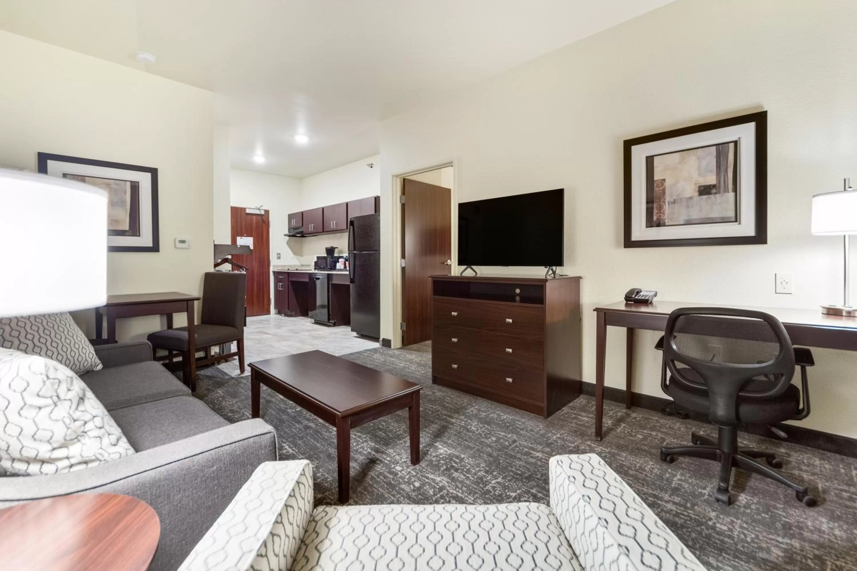 King Suite in Cobblestone Hotel & Suites - Cozad