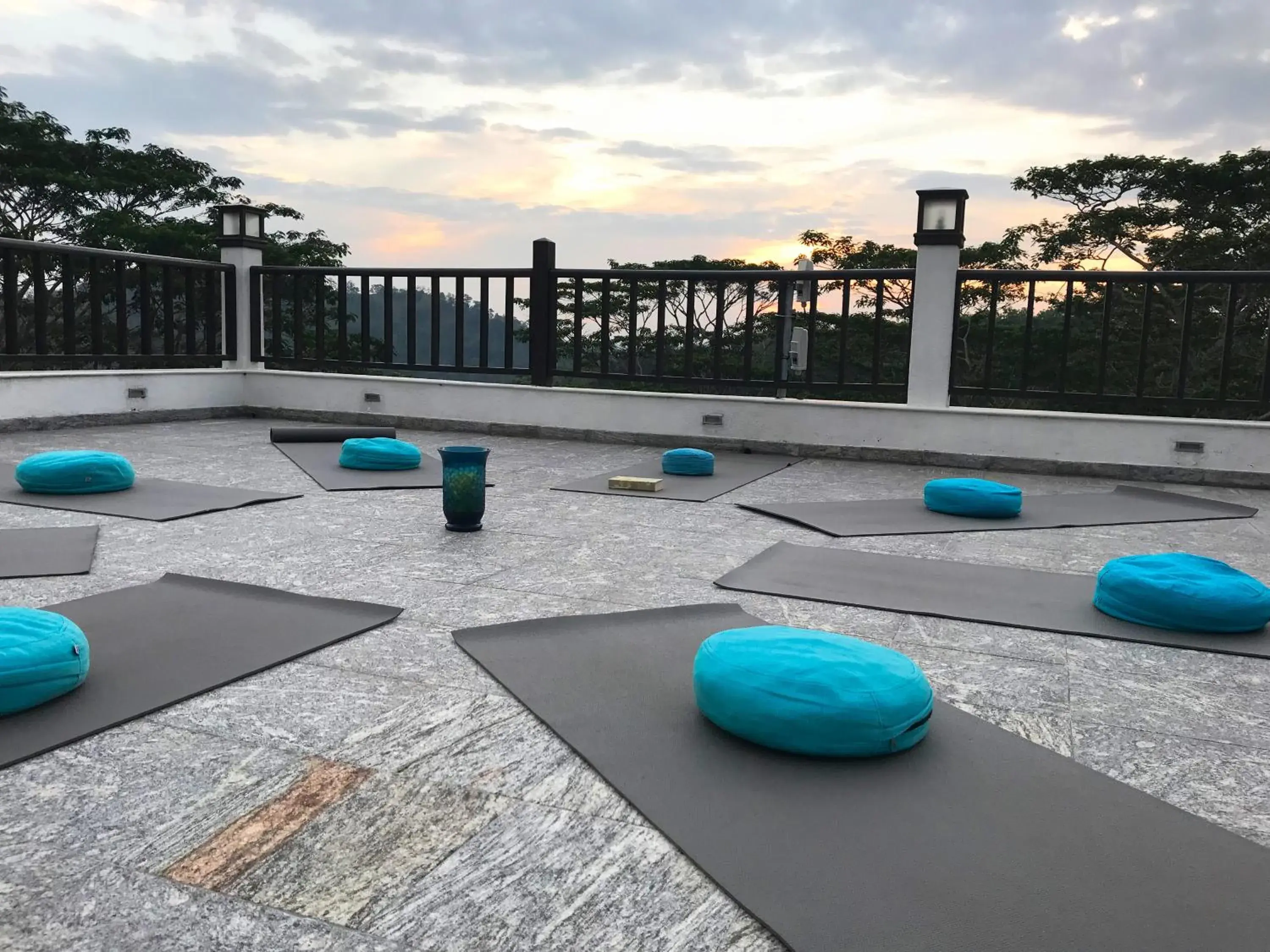 Balcony/Terrace in Niyagama House