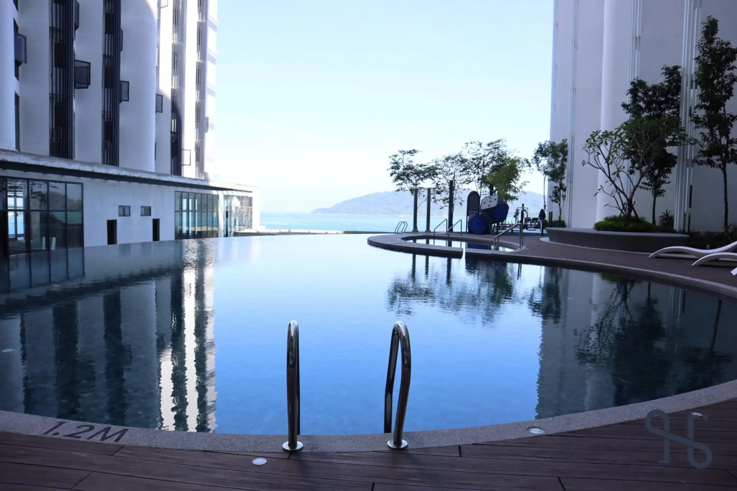 Property building, Swimming Pool in Homesuite' Home @ The Shore Kota Kinabalu