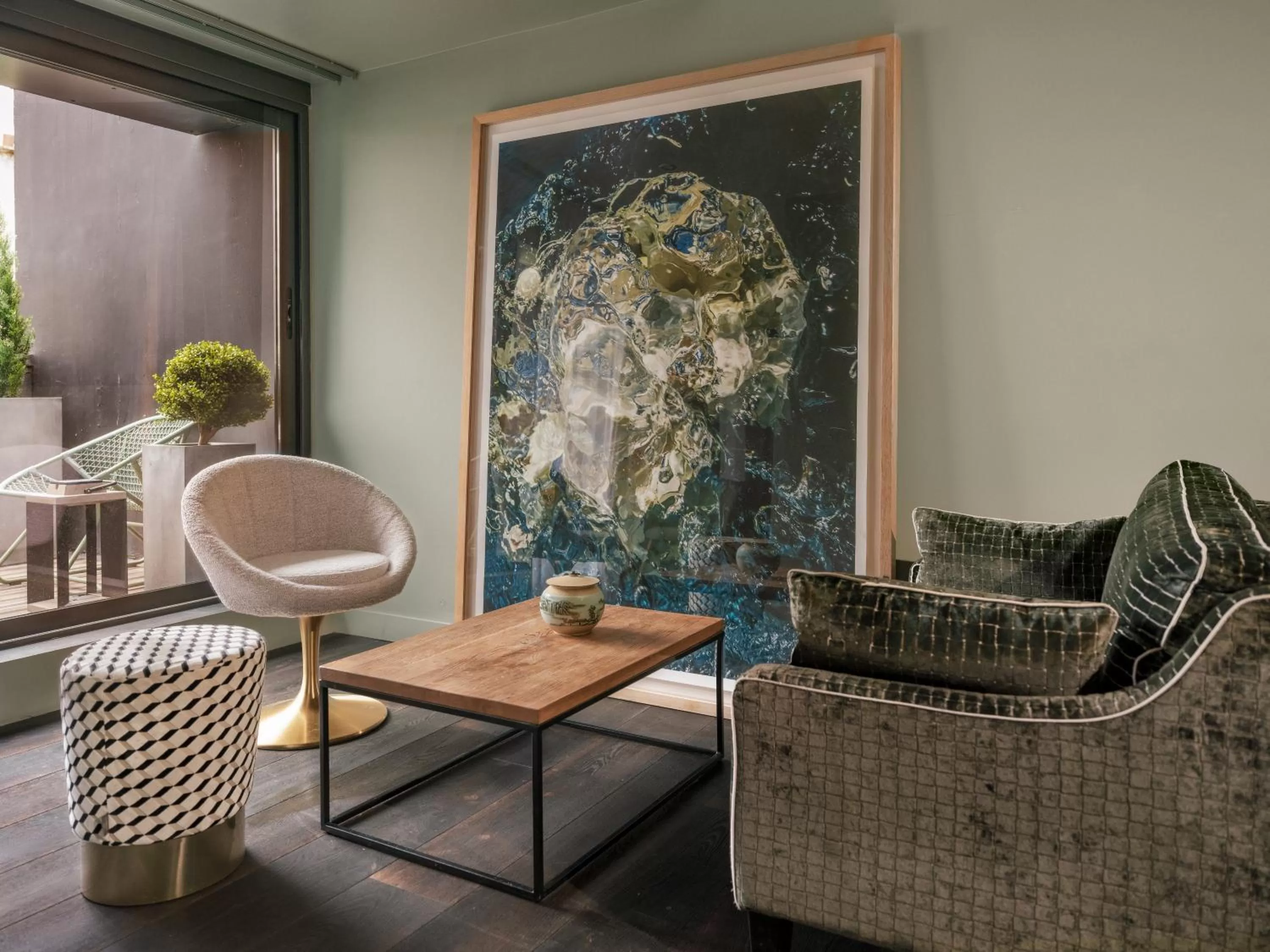 Living room in Le Rayz Vendome