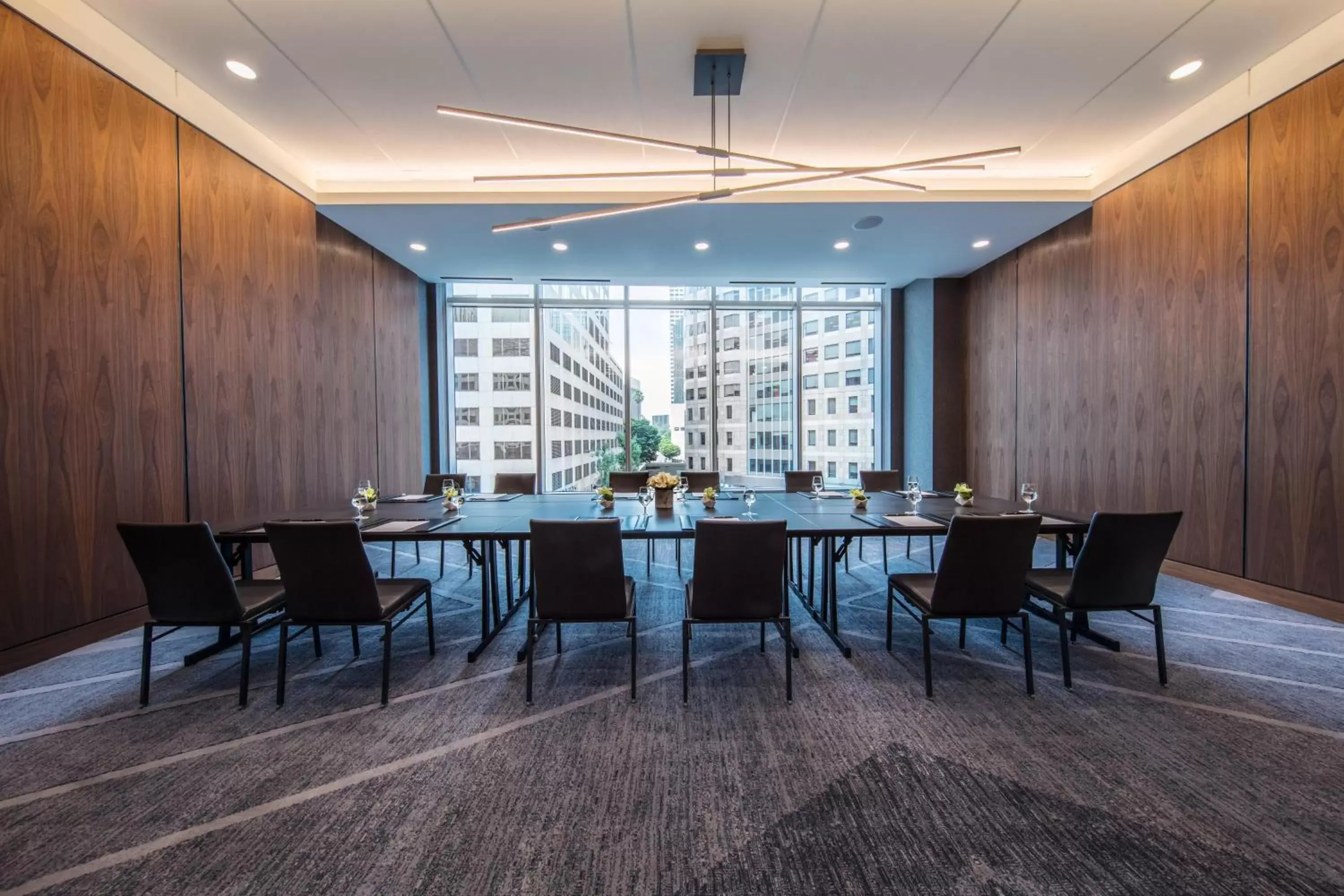 Meeting/conference room in InterContinental - Los Angeles Downtown, an IHG Hotel