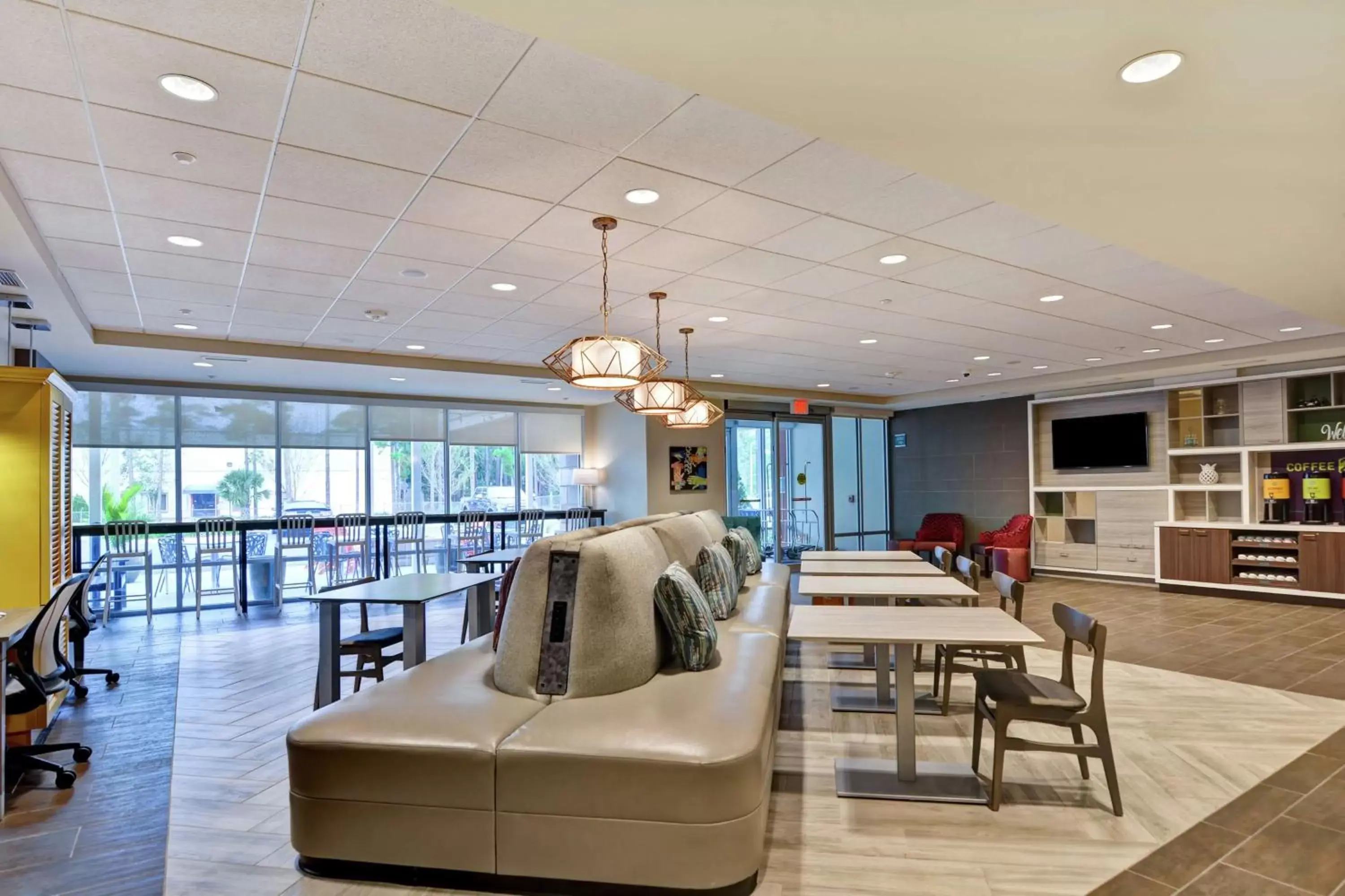 Lobby or reception in Home2 Suites By Hilton Daytona Beach Speedway