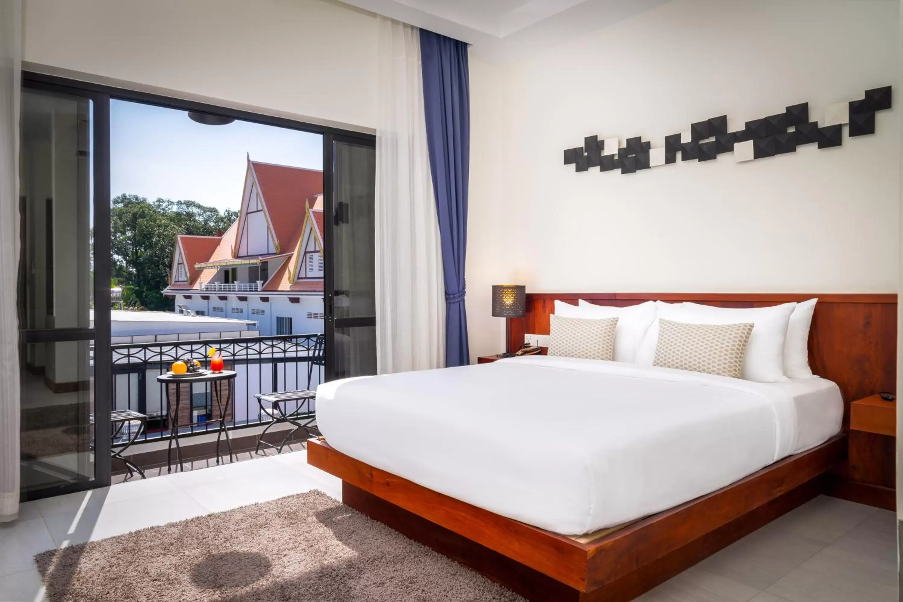 Bed in Blanc Smith Residence Bed in Blanc Smith Residence