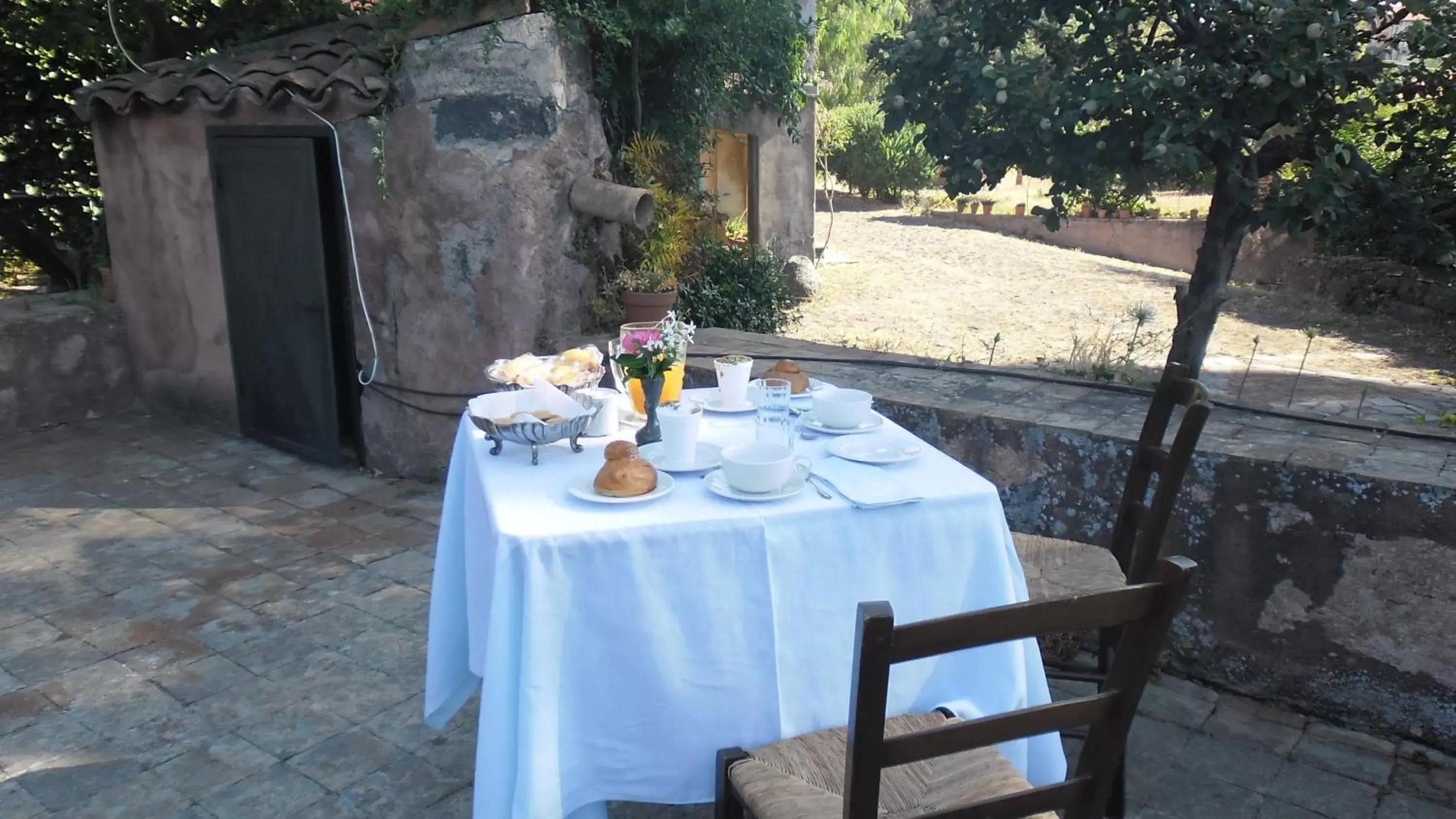 Breakfast, Restaurant/Places to Eat in B&B Valle Allegra