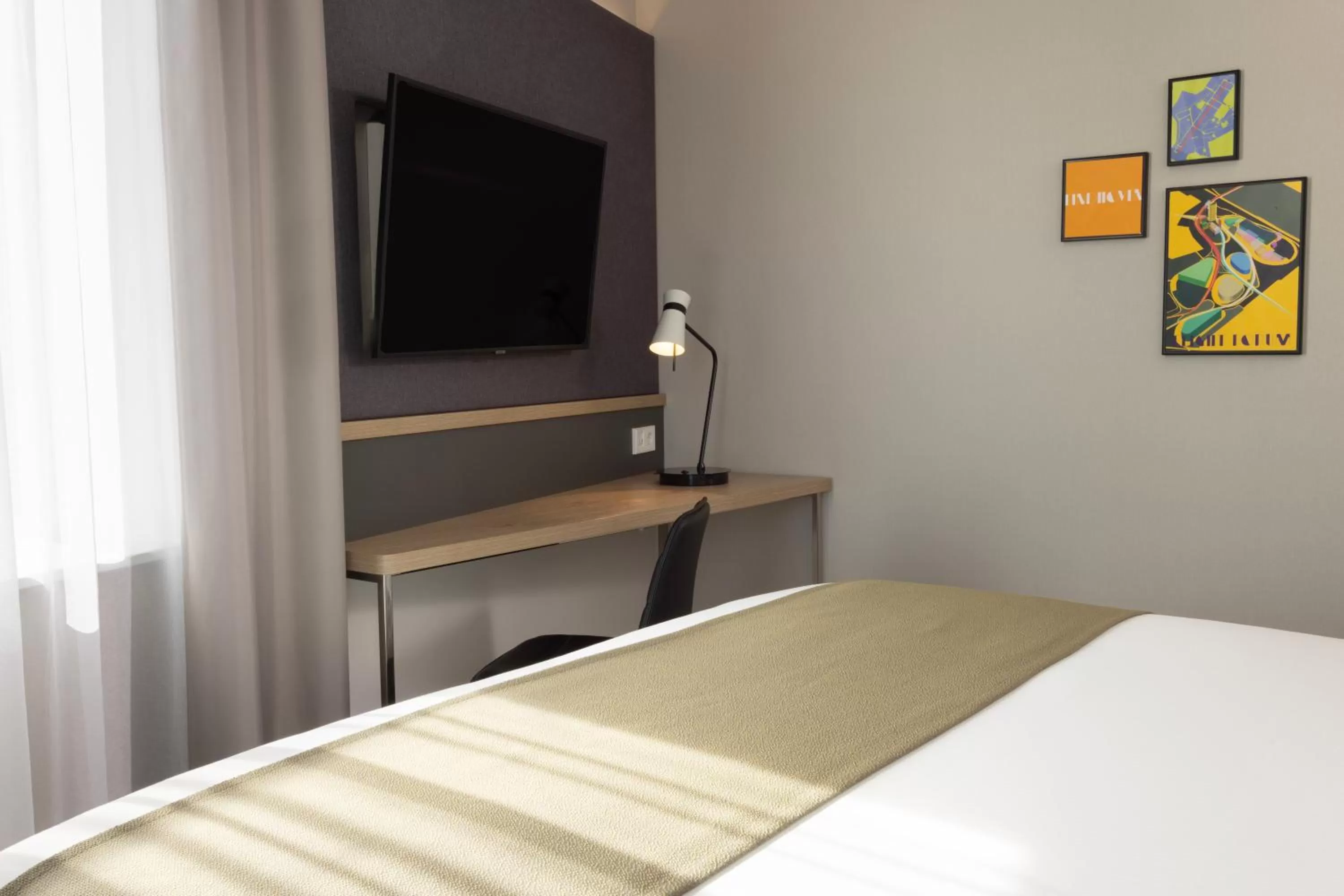 TV and multimedia, Bed in Holiday Inn - Eindhoven Airport by IHG