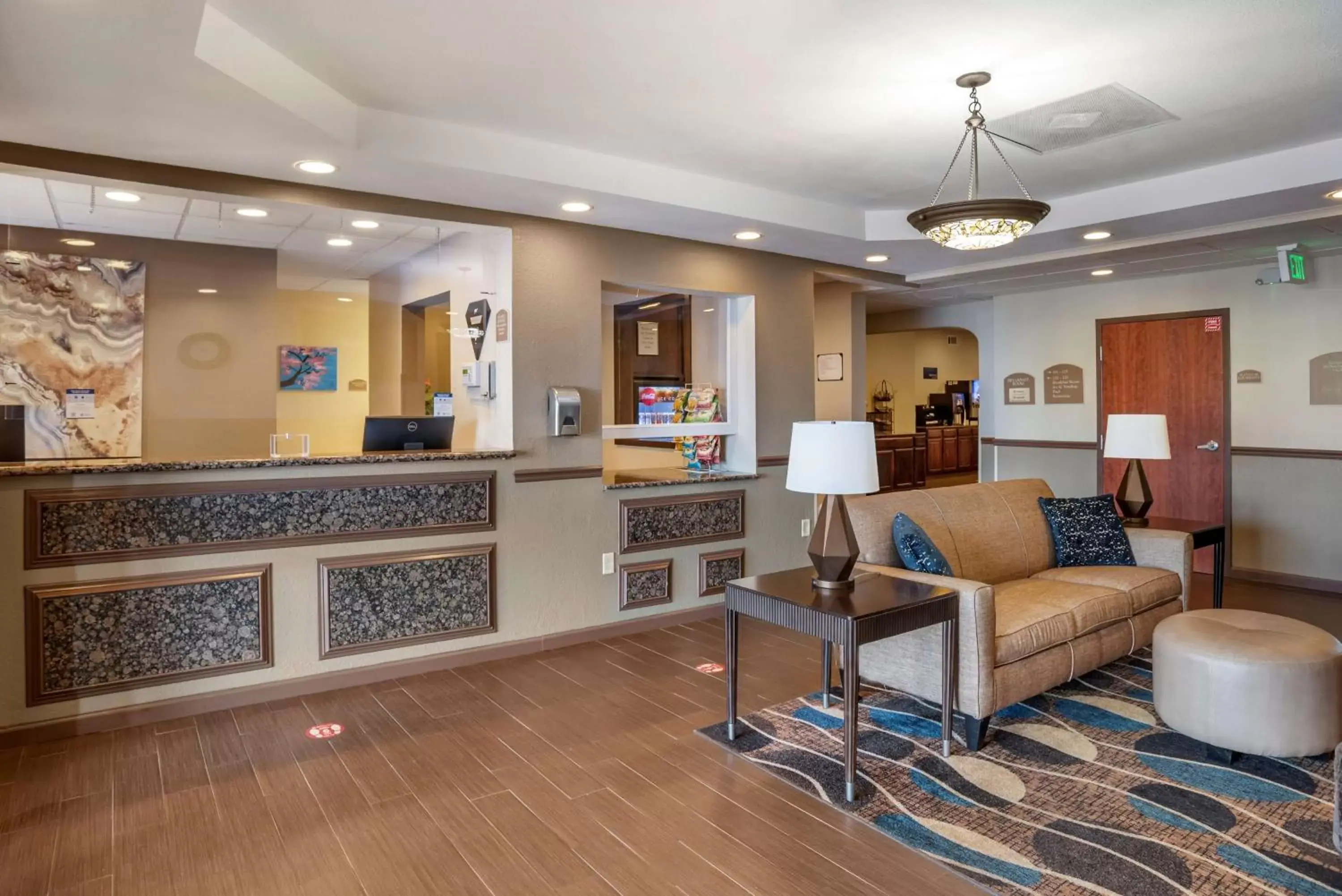 Lobby or reception in Best Western Troy Inn Lobby or reception in Best Western Troy Inn