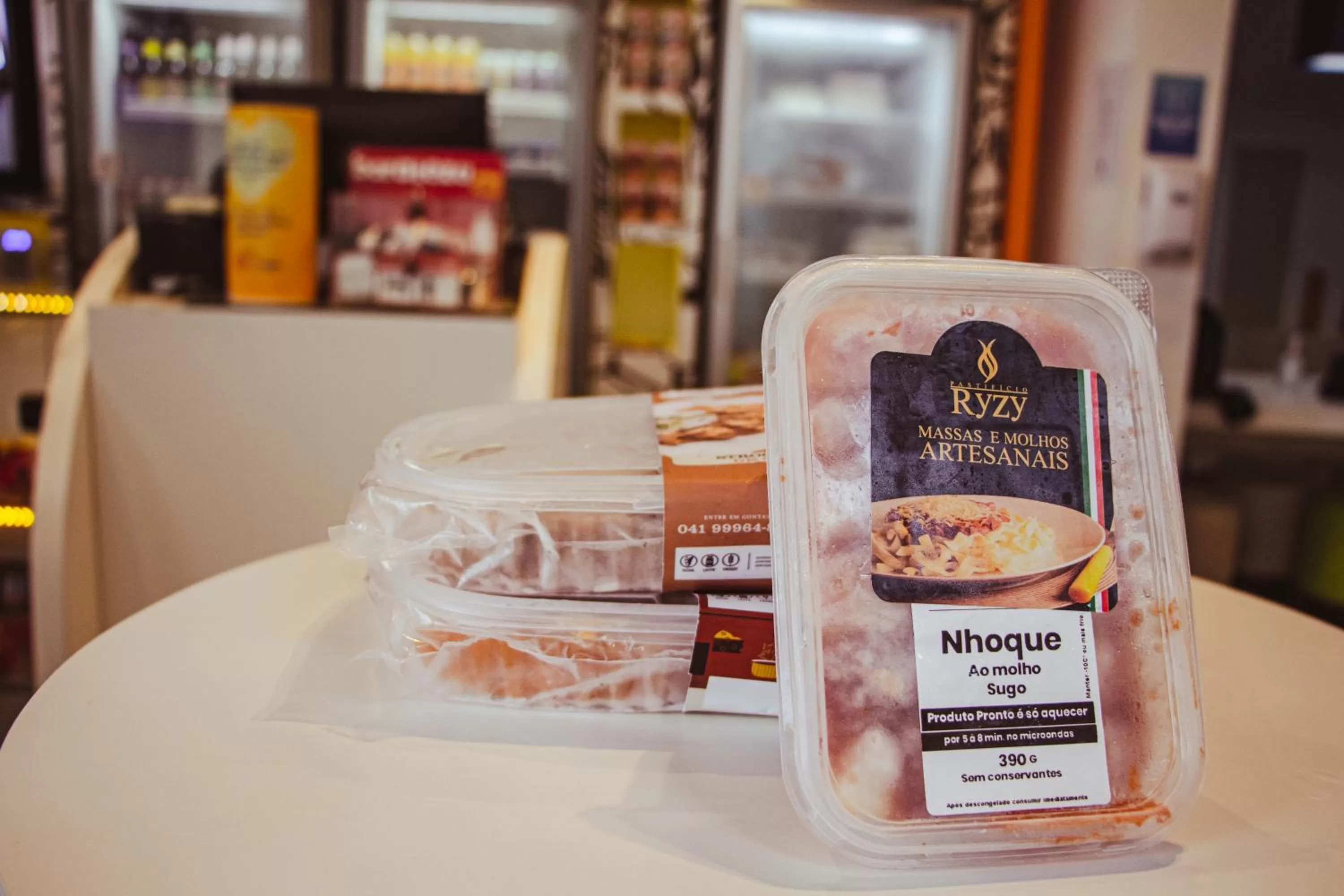 On-site shops in ibis budget Curitiba Aeroporto