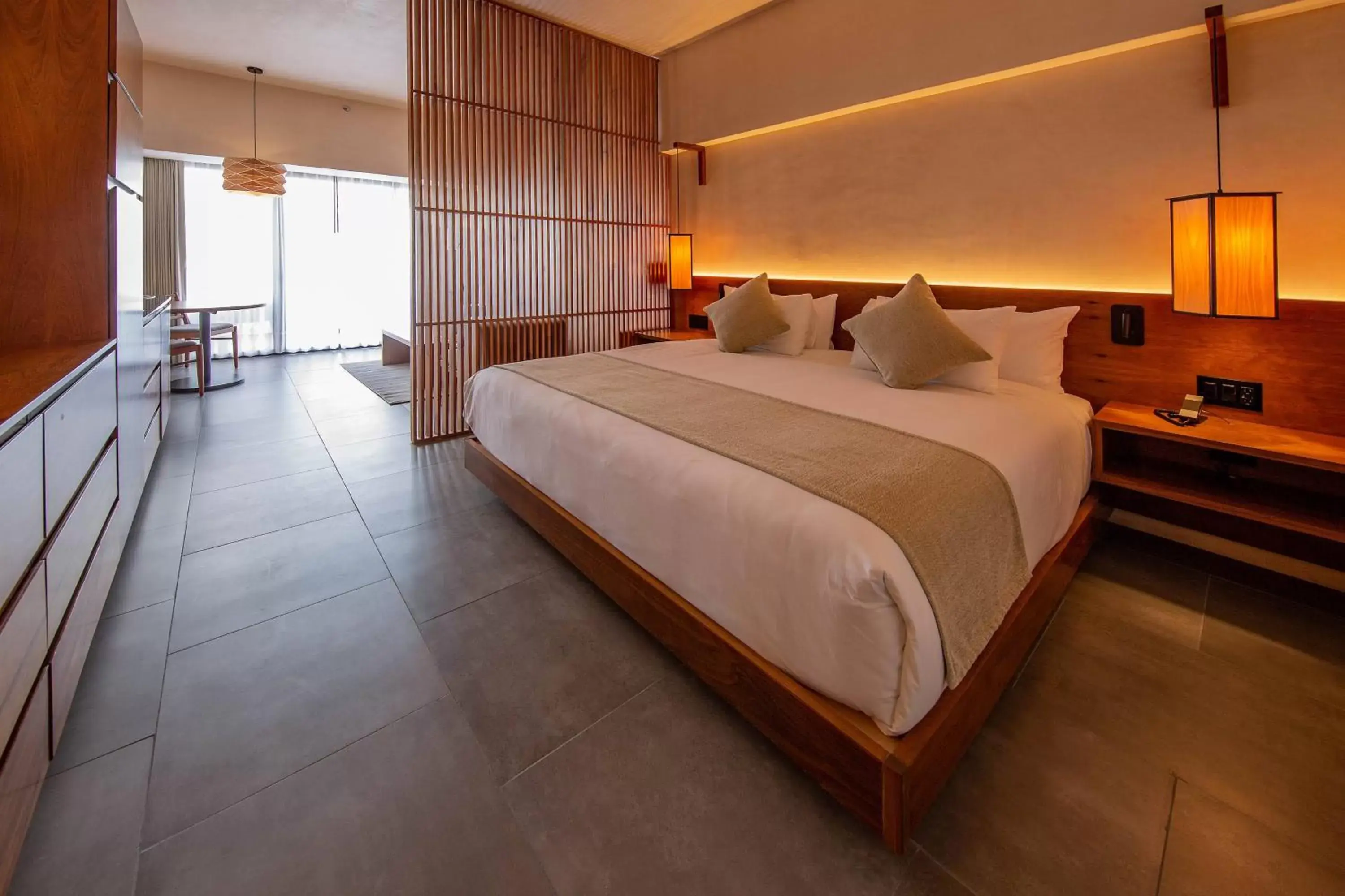 Bed in Hive Cancun by G Hotels