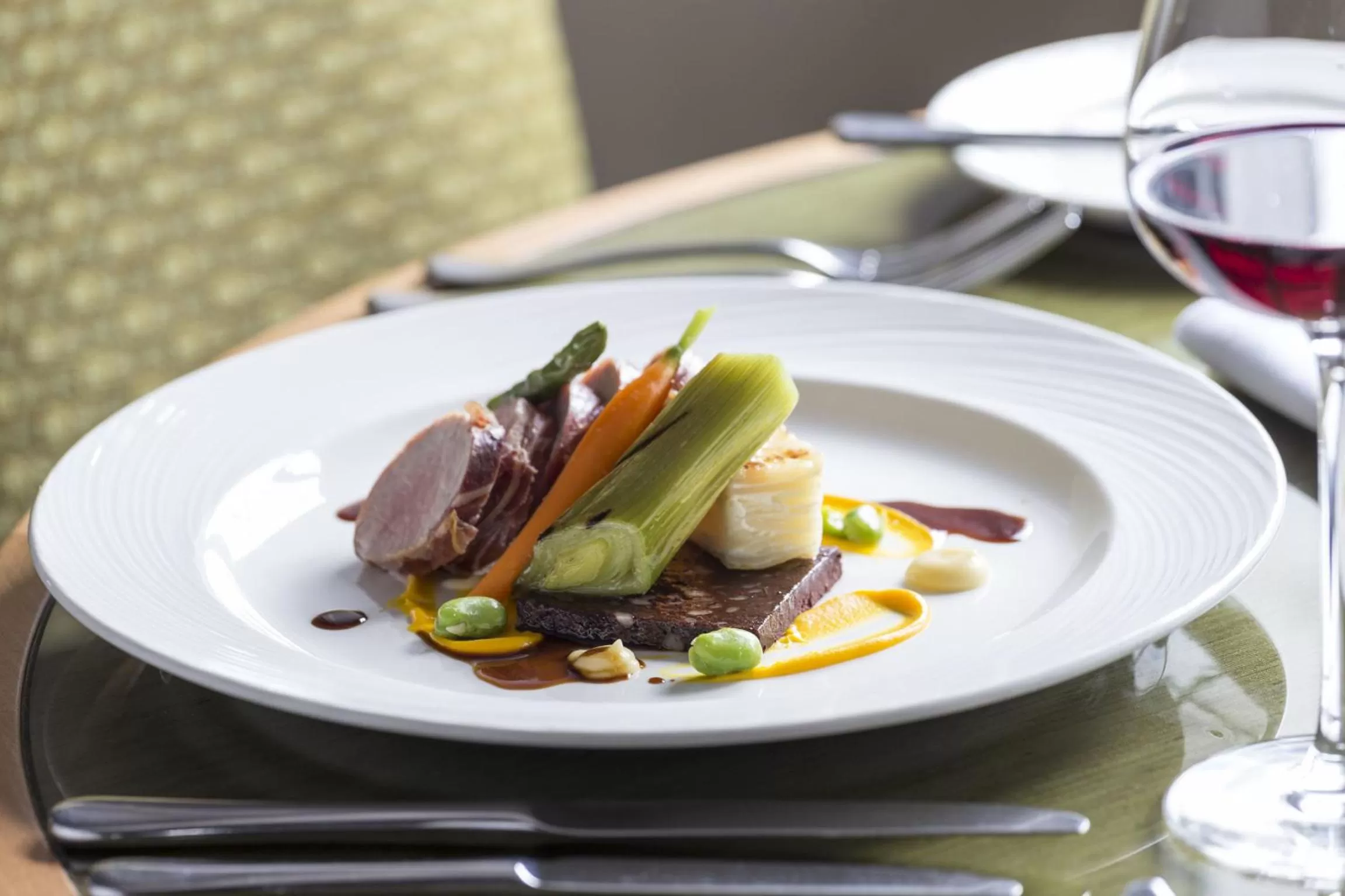 Restaurant/places to eat in Banbury Wroxton House Hotel