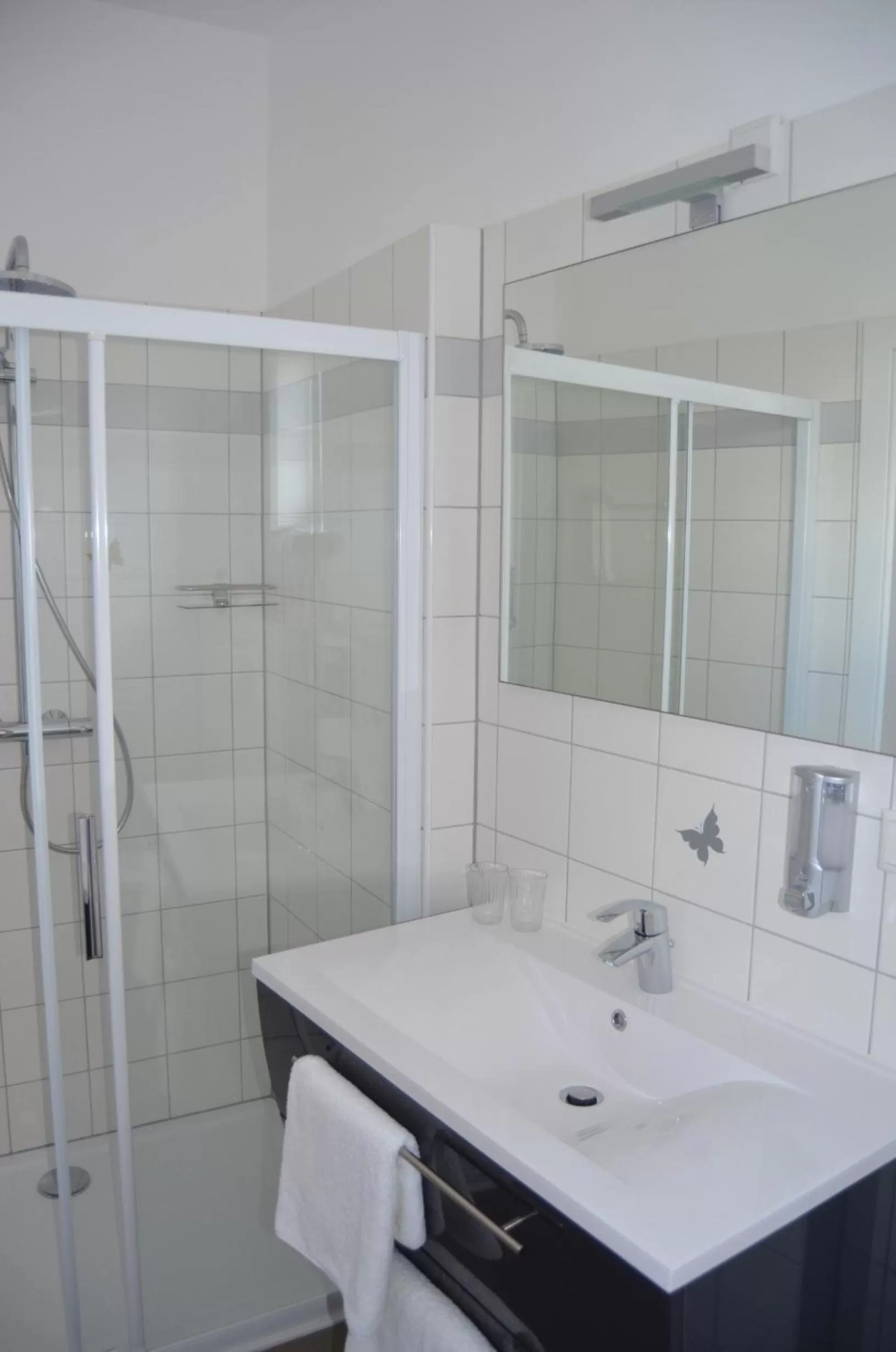 Shower in Pension zum Strell