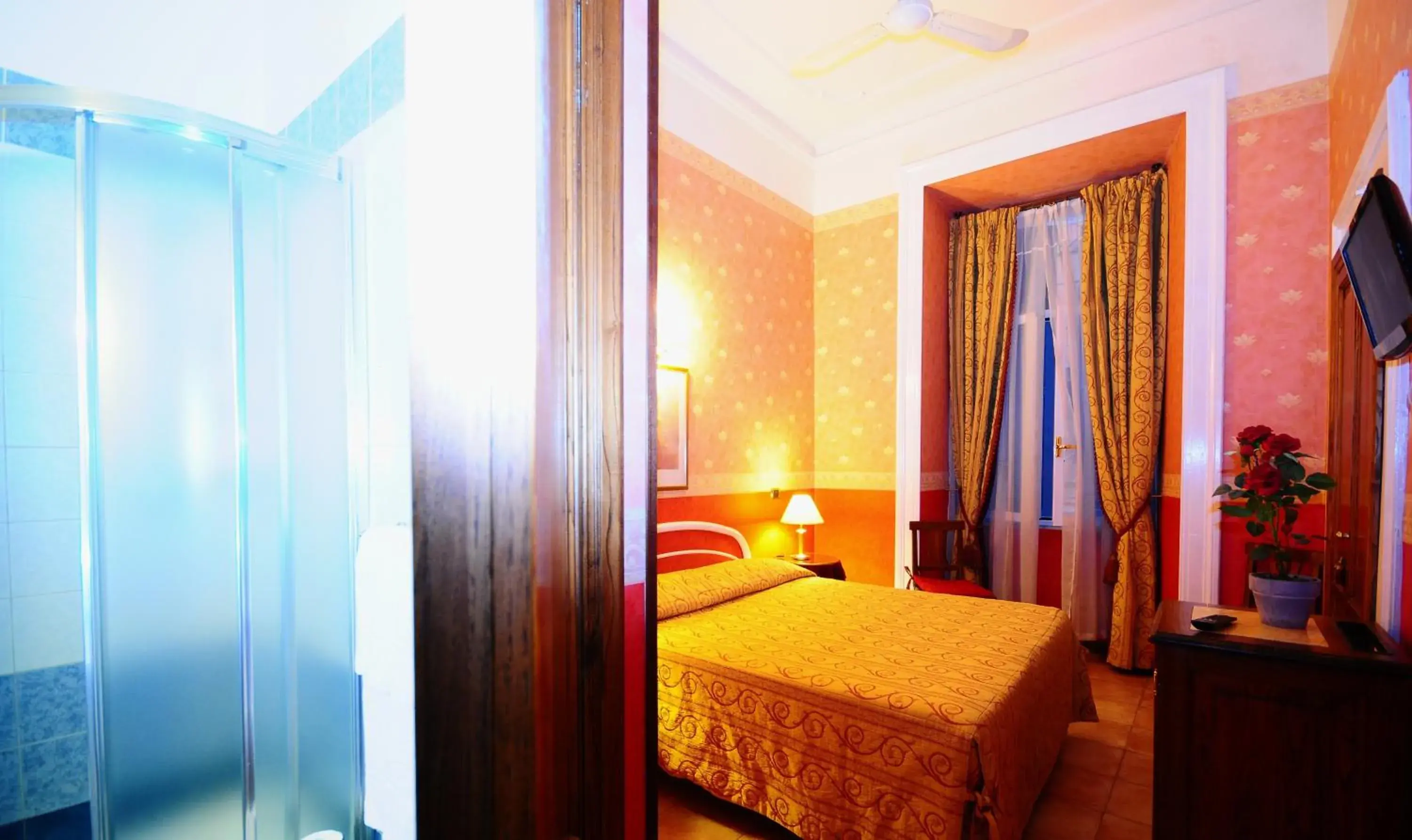 Bedroom, Bed in Hotel Sweet Home Bedroom, Bed in Hotel Sweet Home