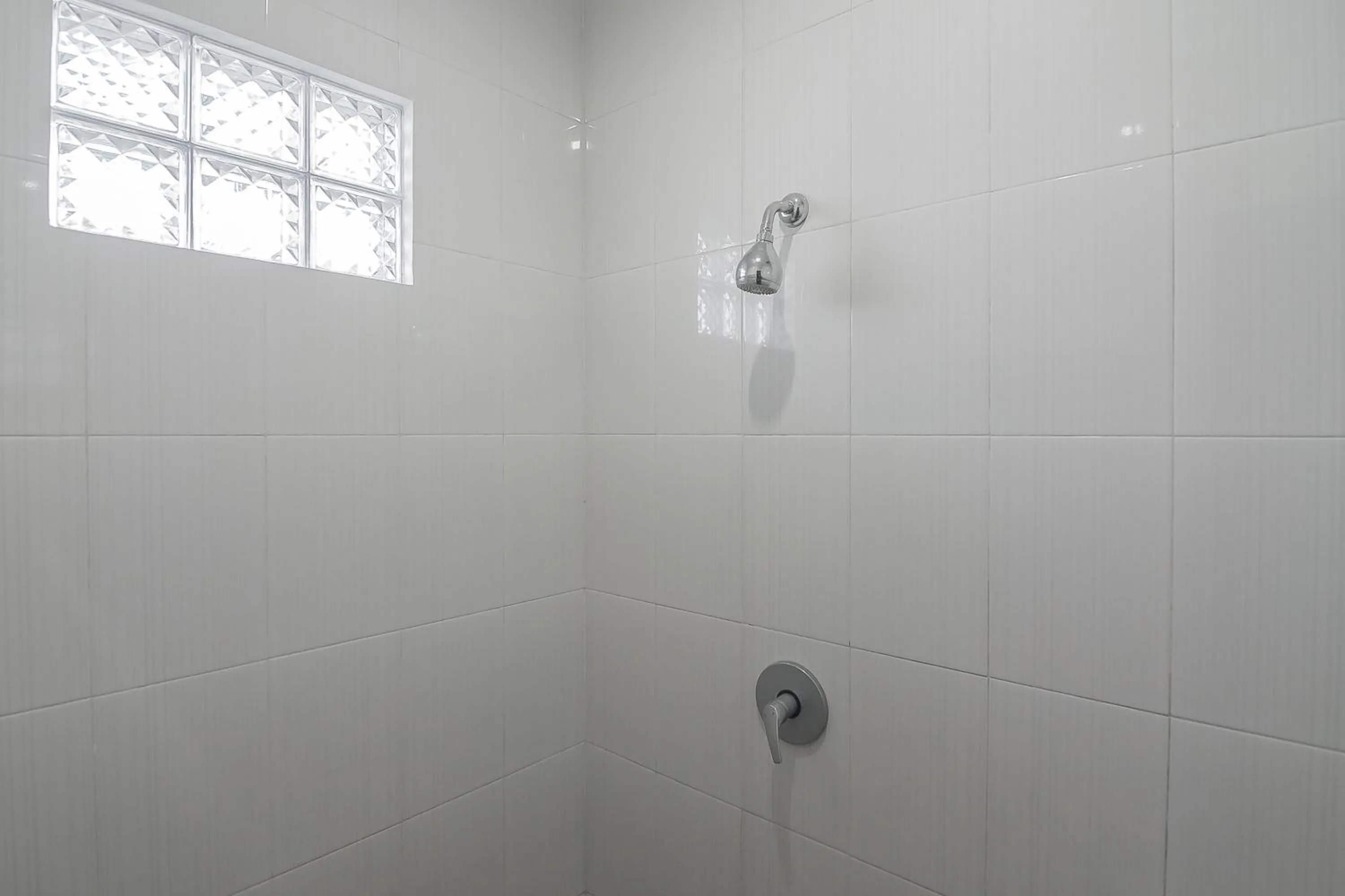 Bathroom in RedDoorz Syariah @ Sarongge Cianjur