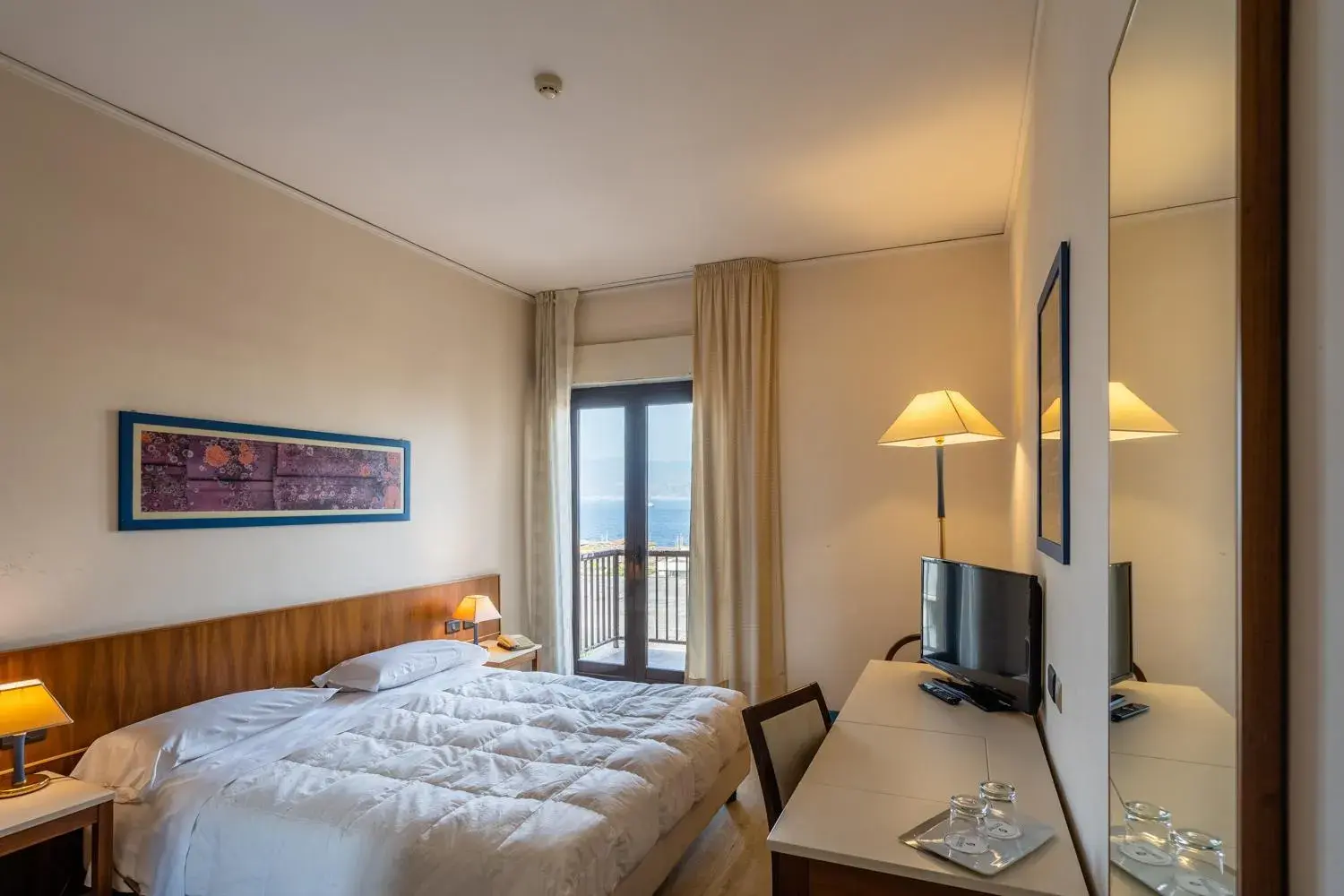 Bed in Europa Palace Hotel Bed in Europa Palace Hotel