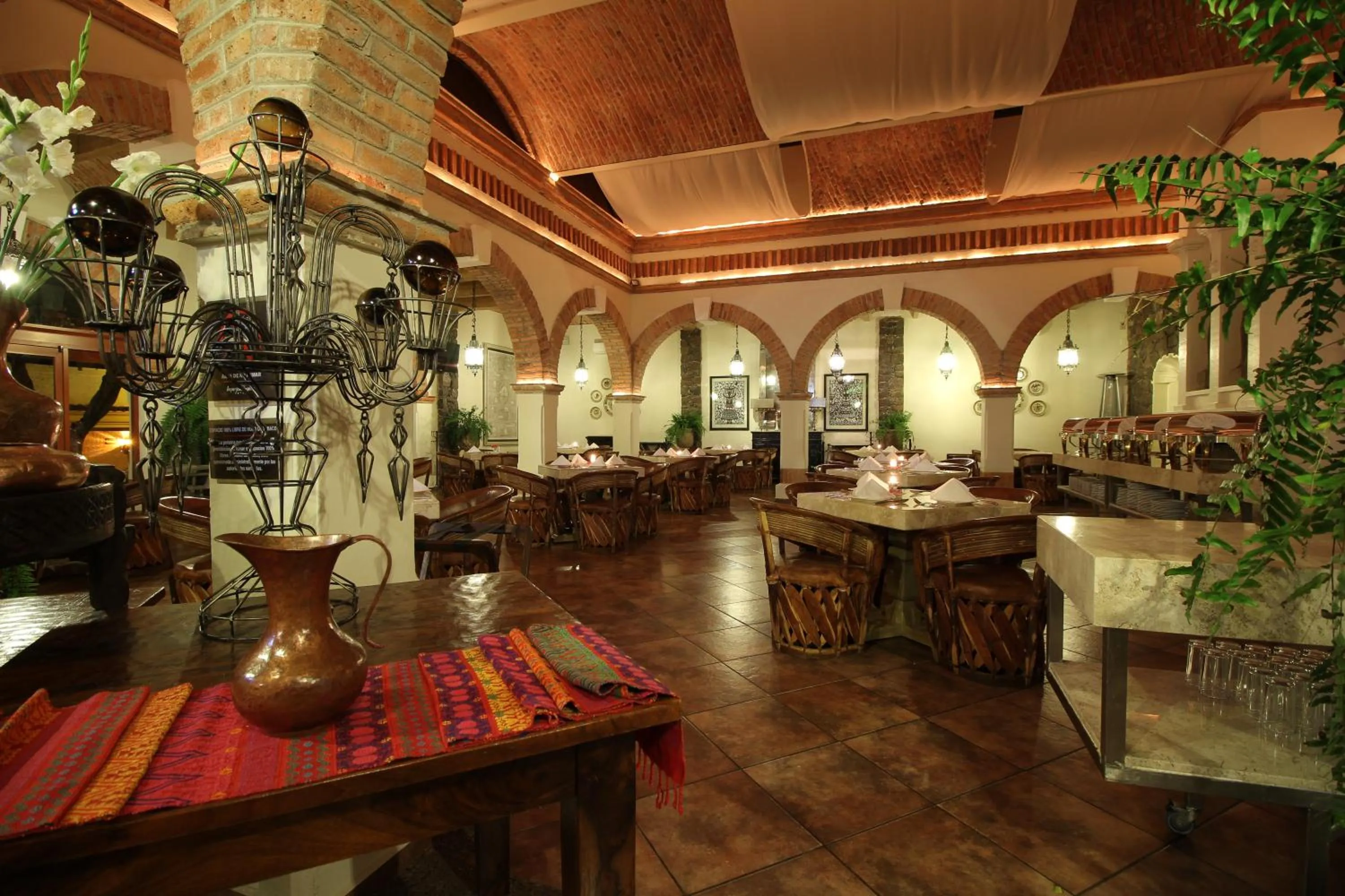 Restaurant/places to eat in Imperio De Angeles