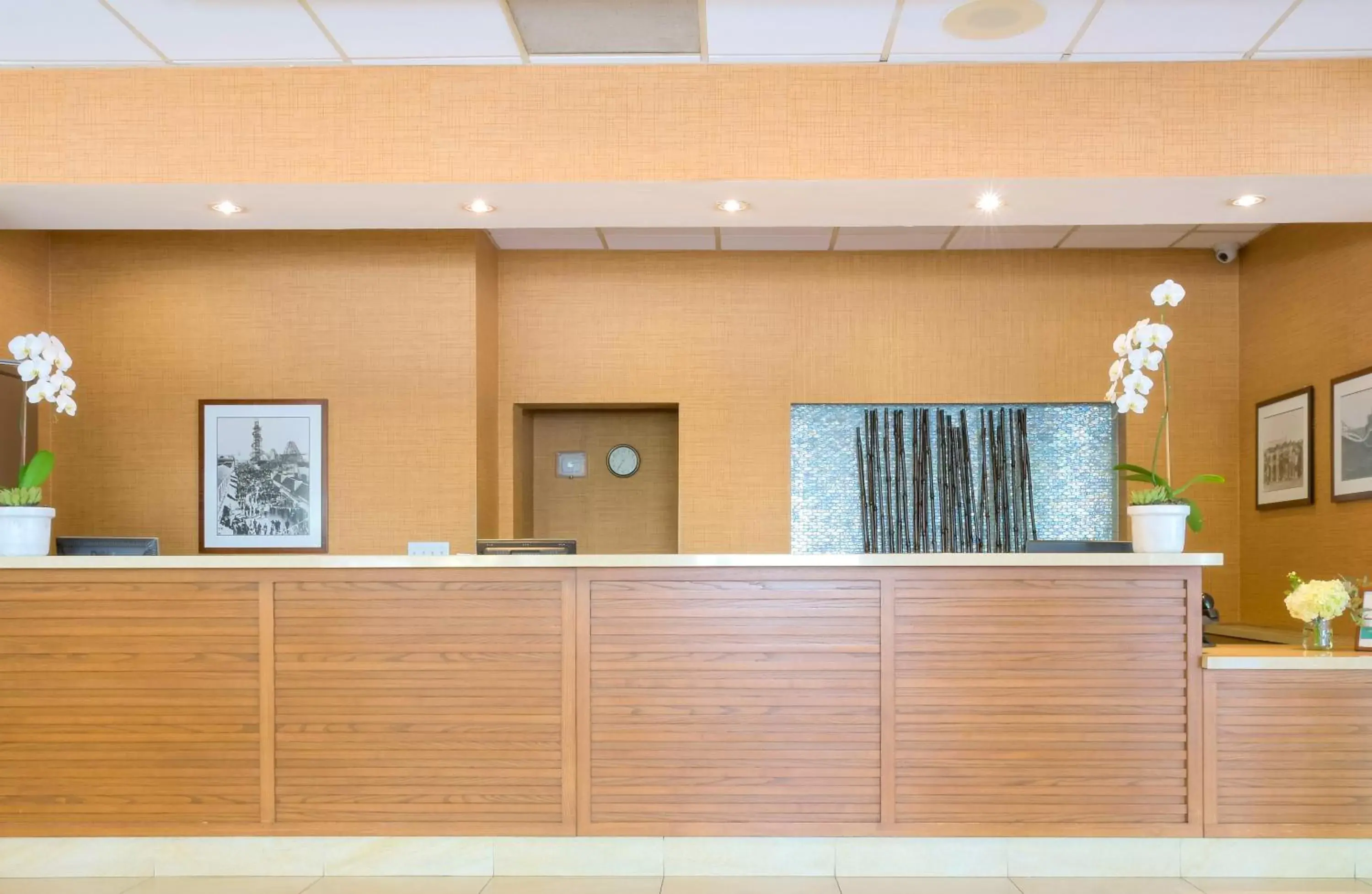 Lobby or reception, Lobby/Reception in Gateway Hotel Santa Monica