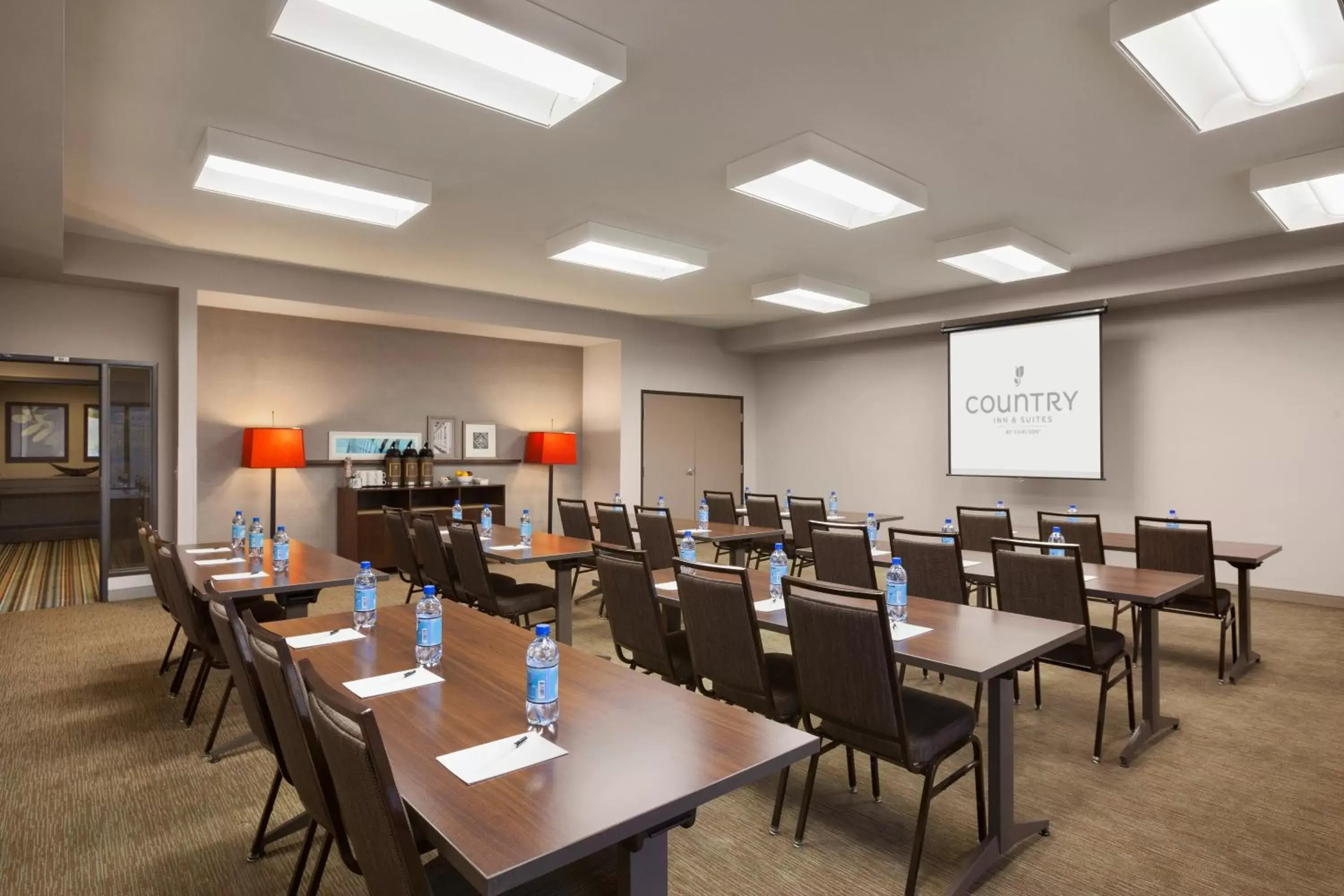 Business facilities in Country Inn & Suites by Radisson, Bozeman, MT