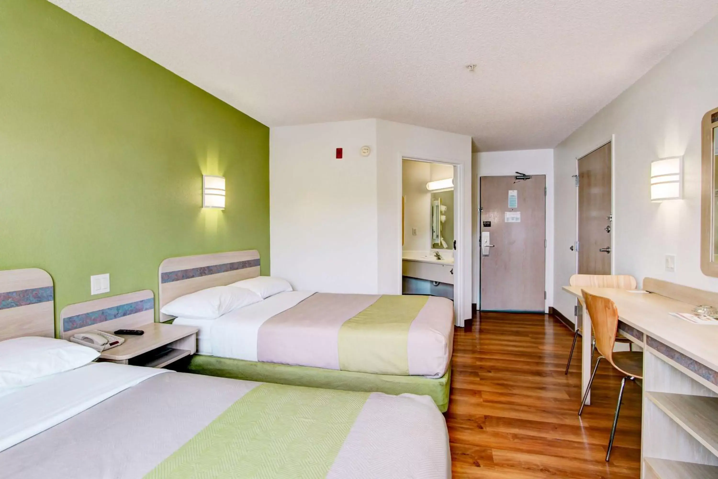 Premium Quadruple Room in Park Inn by Radisson, Aurora Premium Quadruple Room in Park Inn by Radisson, Aurora