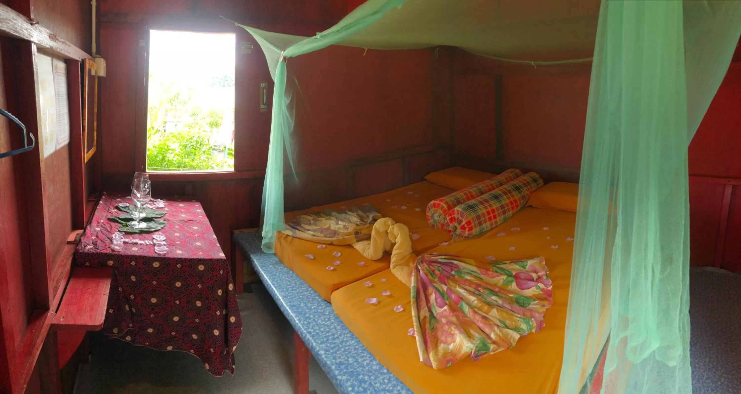 Bed in Dragon Pearl Beach Resort