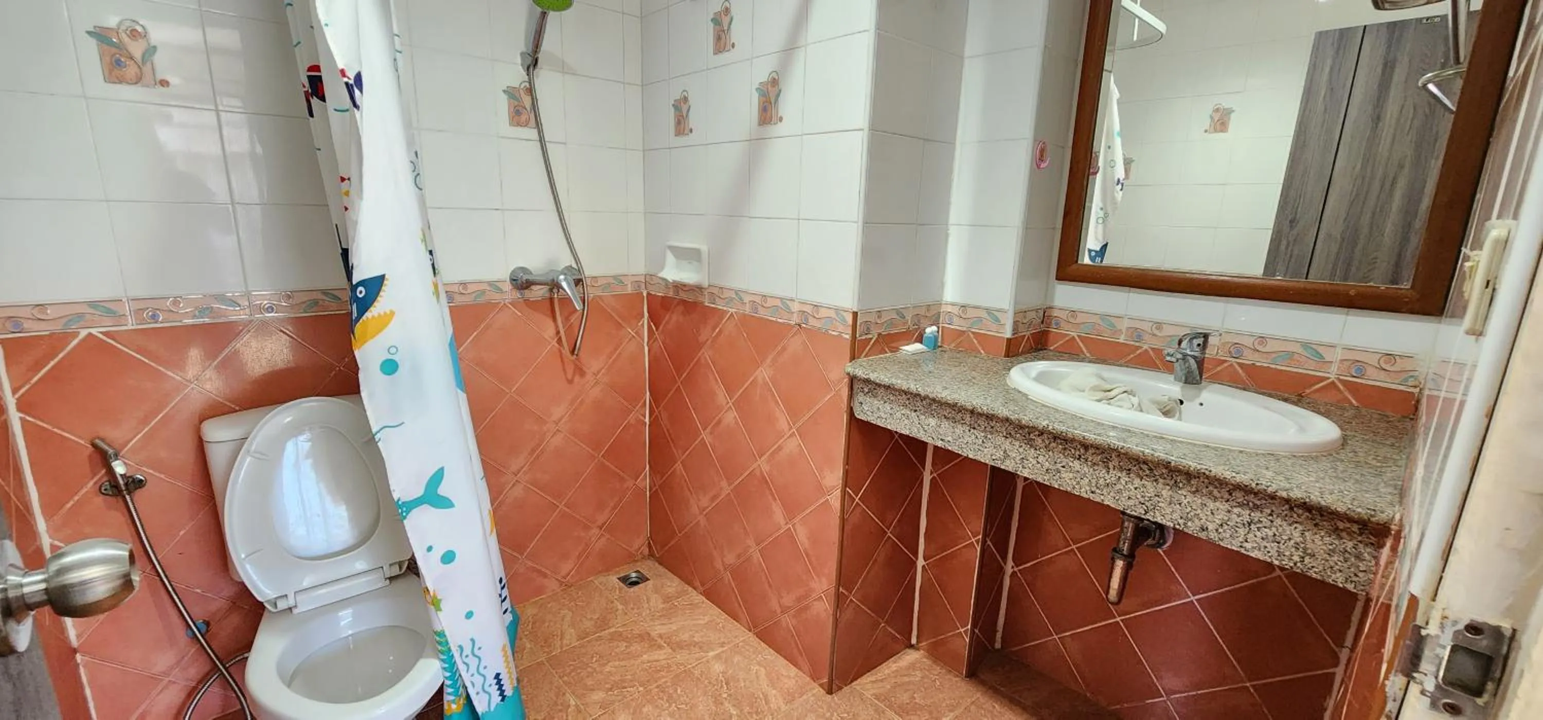 Bathroom in Royal Sweet Hotel