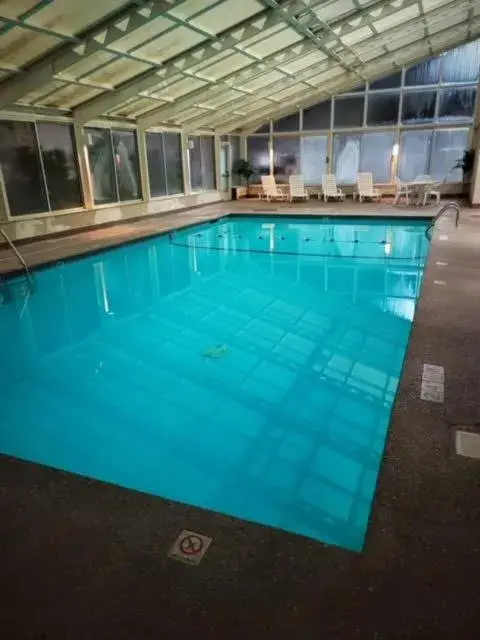 Swimming Pool in Baymont by Wyndham Keokuk