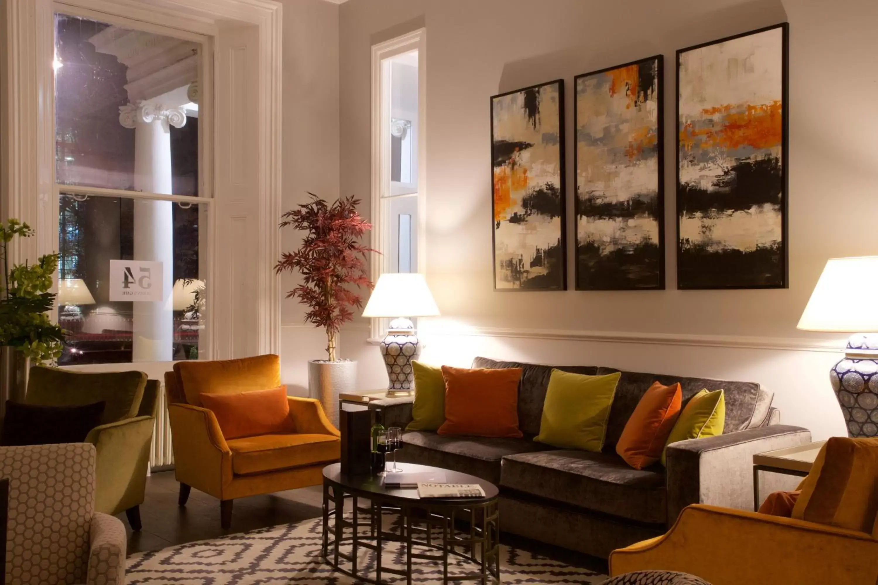 Lobby or reception, Seating Area in 54 Queen's Gate Hotel