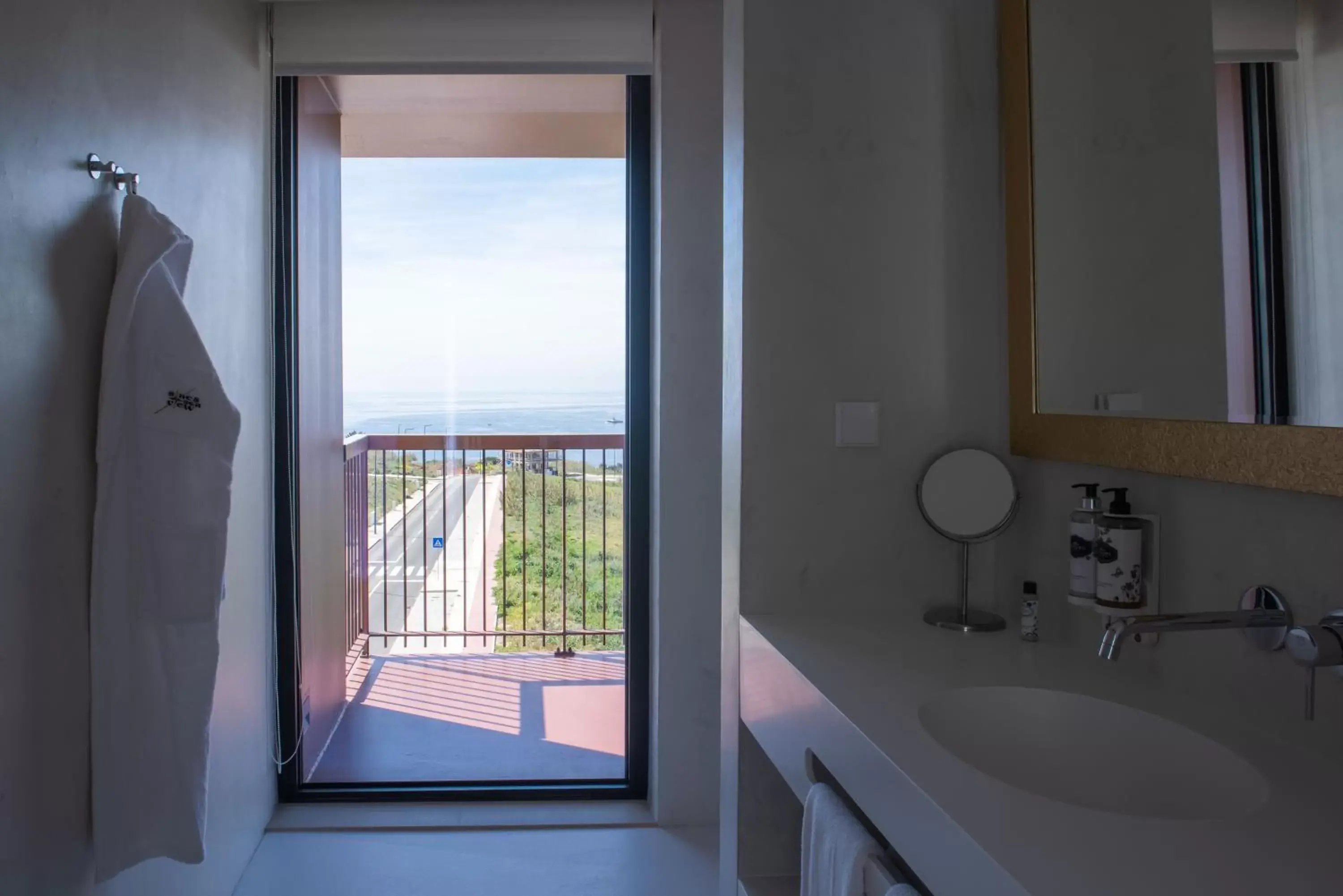 Bathroom in Sines Sea View Business & Leisure Hotel