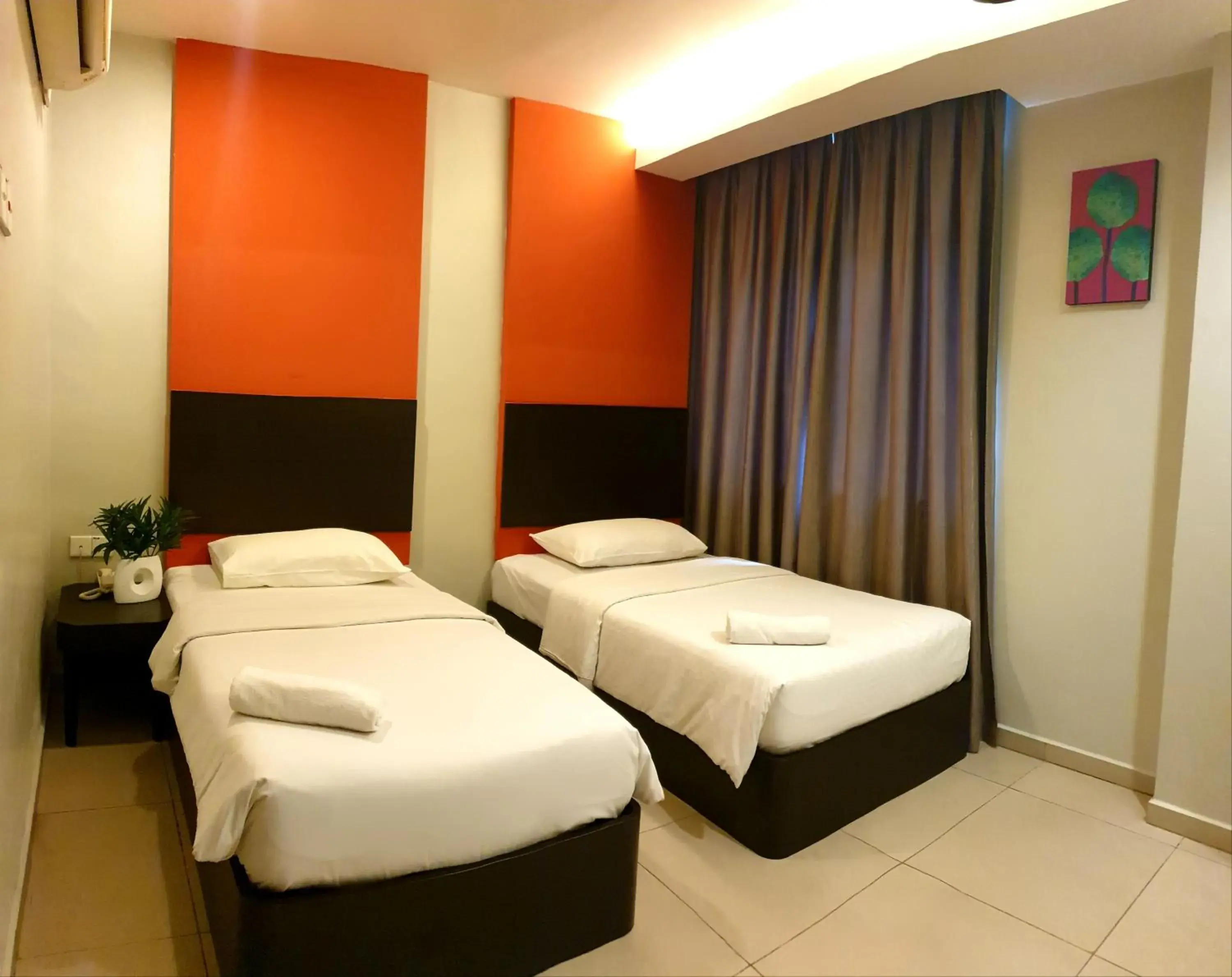 Standard Twin Room in Golden Court Hotel - Tun Abdul Razak Standard Twin Room in Golden Court Hotel - Tun Abdul Razak